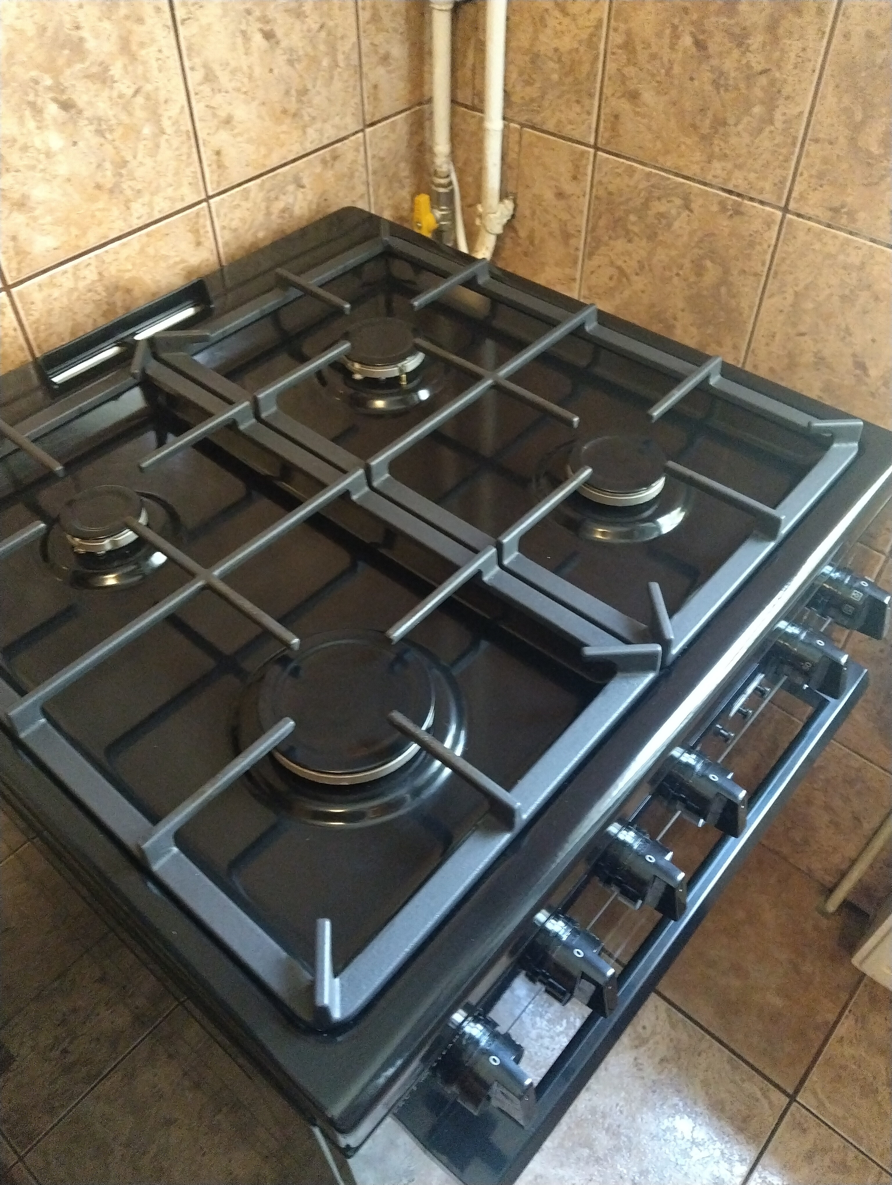 Aragaz Electrolux LKK660220W, Mixt, 4 arzatoare , Siguranta plita, Aprindere integrata, Cuptor electric, Plus Steam, AirFry, Timer, Grill electric, Clasa A, 60 cm, Alb