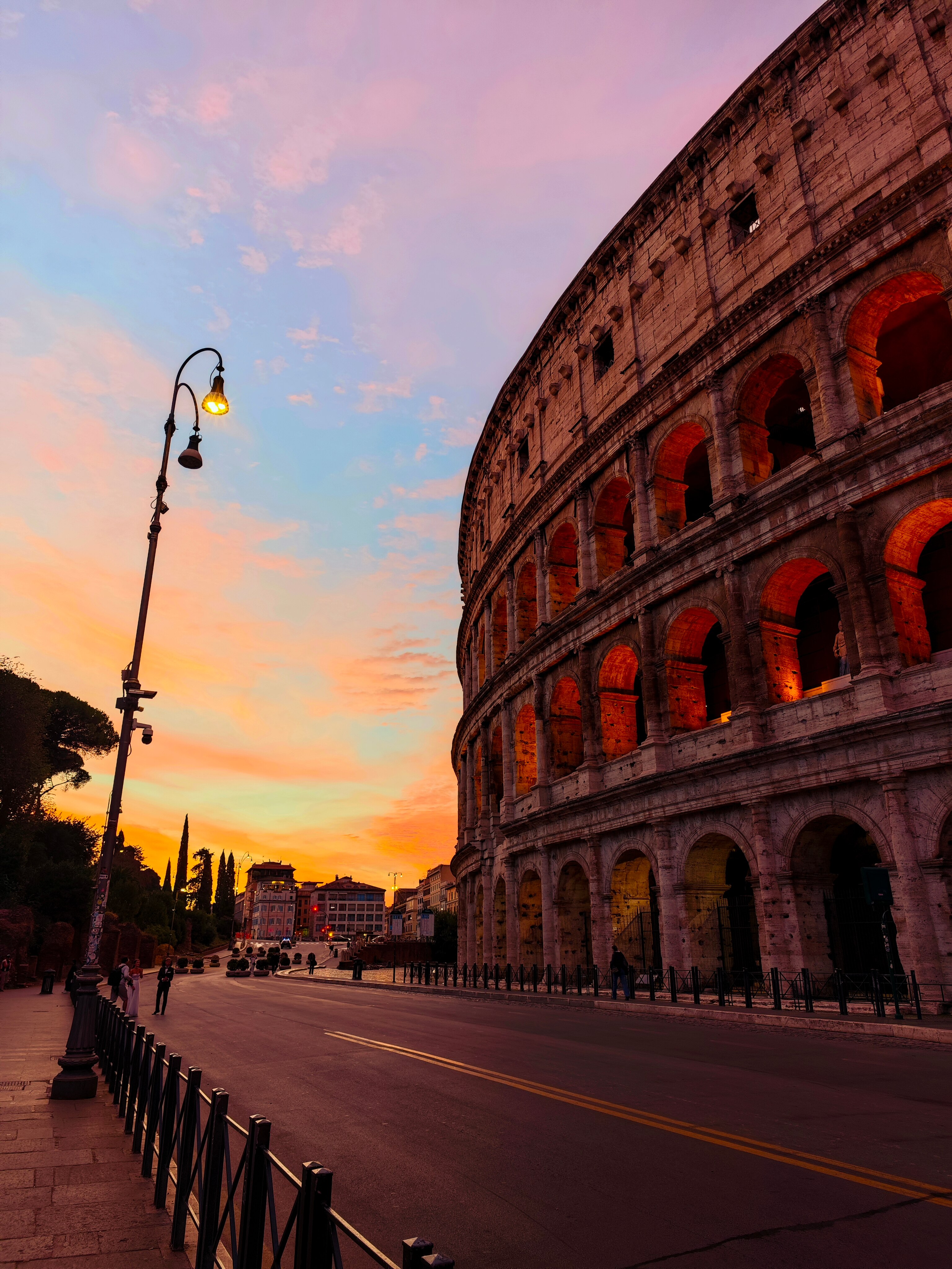 RESIGILAT: Telefon mobil Xiaomi 14 Ultra, 16GB RAM, 512GB, 5G, White