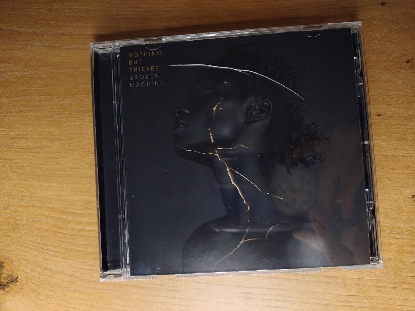 Nothing but Thieves - Broken Machine - Deluxe Edition - CD - eMAG.ro