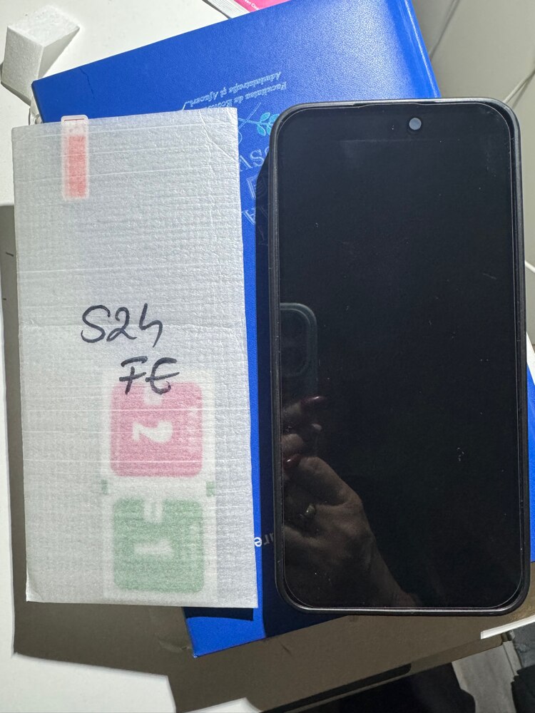Folie de protectie tempered glass pentru Samsung Galaxy S24 FE