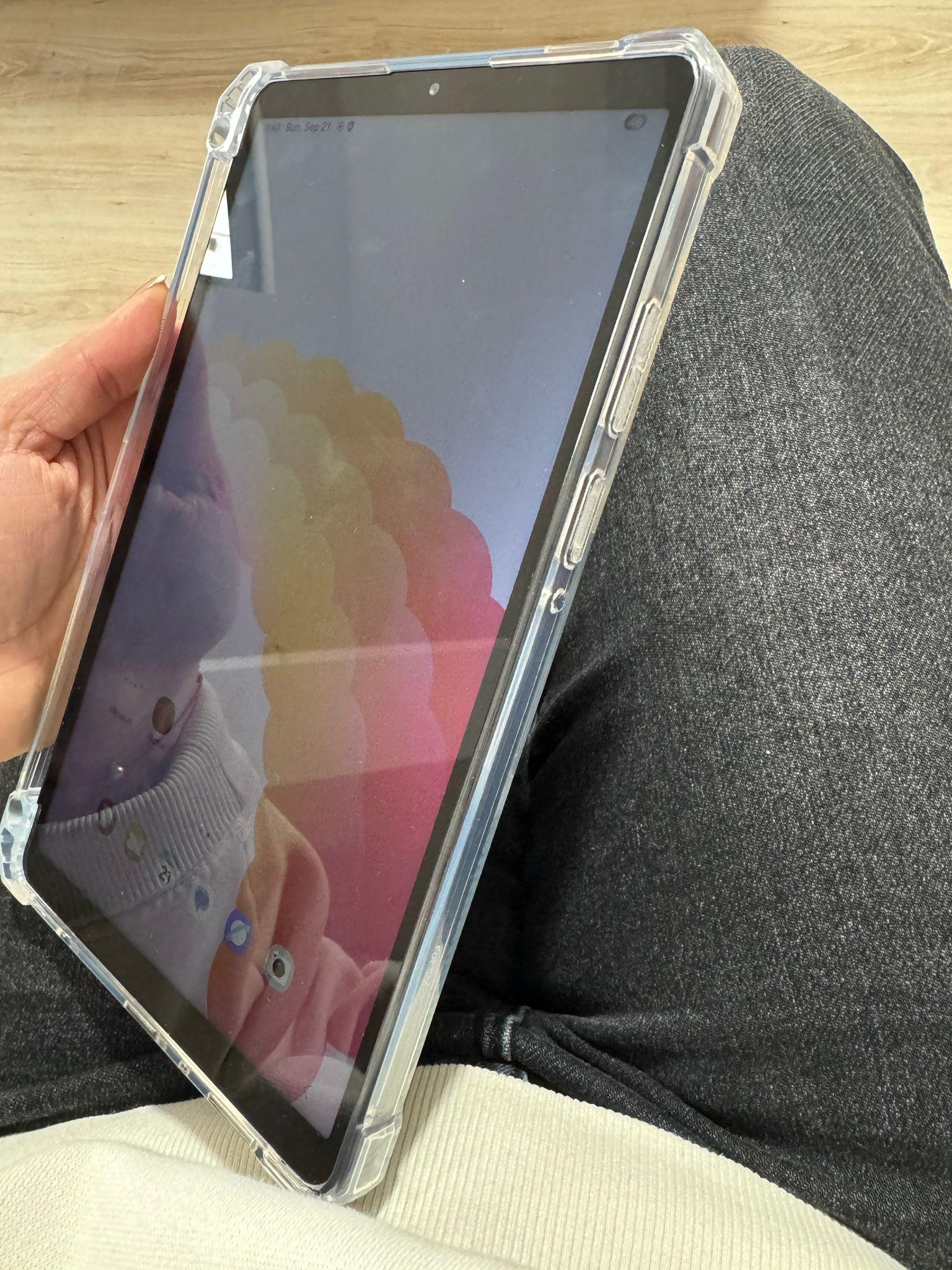 Husa de protectie Telefonultau, pentru Samsung Galaxy Tab A11, silicon transparent antishock, suport integrat, 8.7 inch
