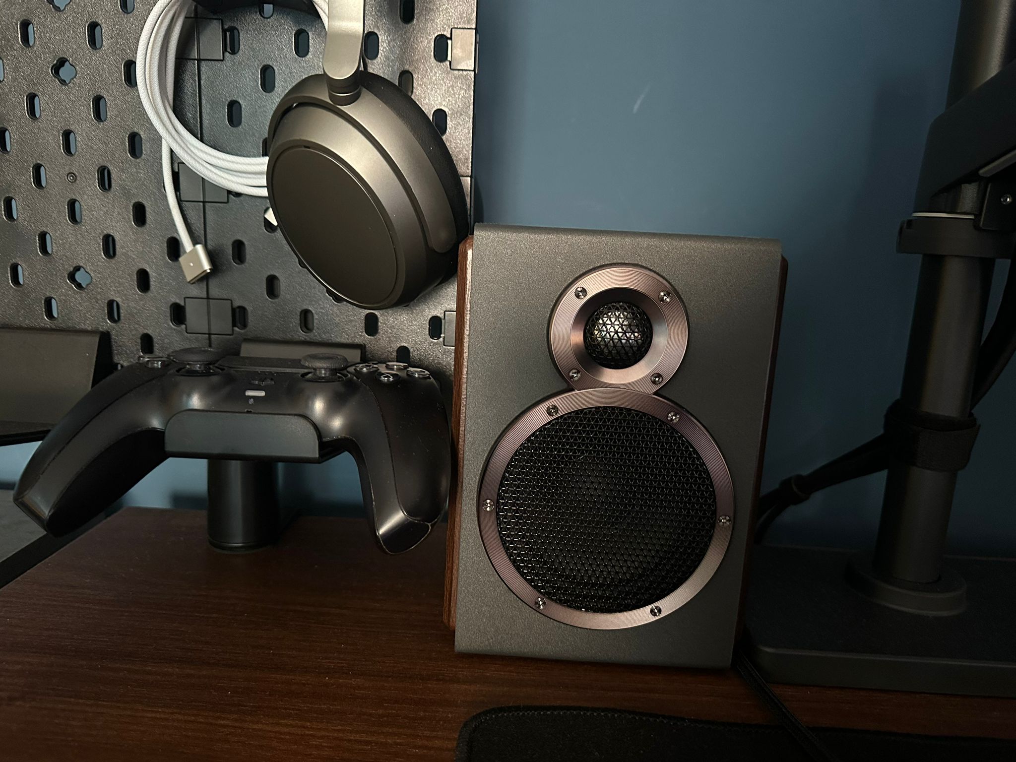 Boxa activa FiiO SA1, 50W, Bluetooth, High-res wireless sound, USB, RCA/Phono, Negru