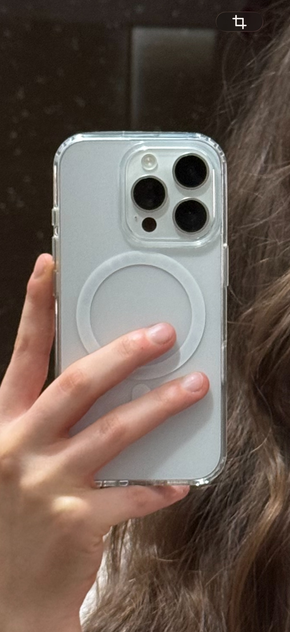 Husa de Protectie Telefon Transparenta, Compatibila cu iPhone 16 Pro & MagSafe cu Absorbtie Puternica, Margini Ridicate pentru Protectia Ecranului si Camerelor, Rezistenta la Socuri & Anti-zgarieturi, Protectie Eficienta Zilnica