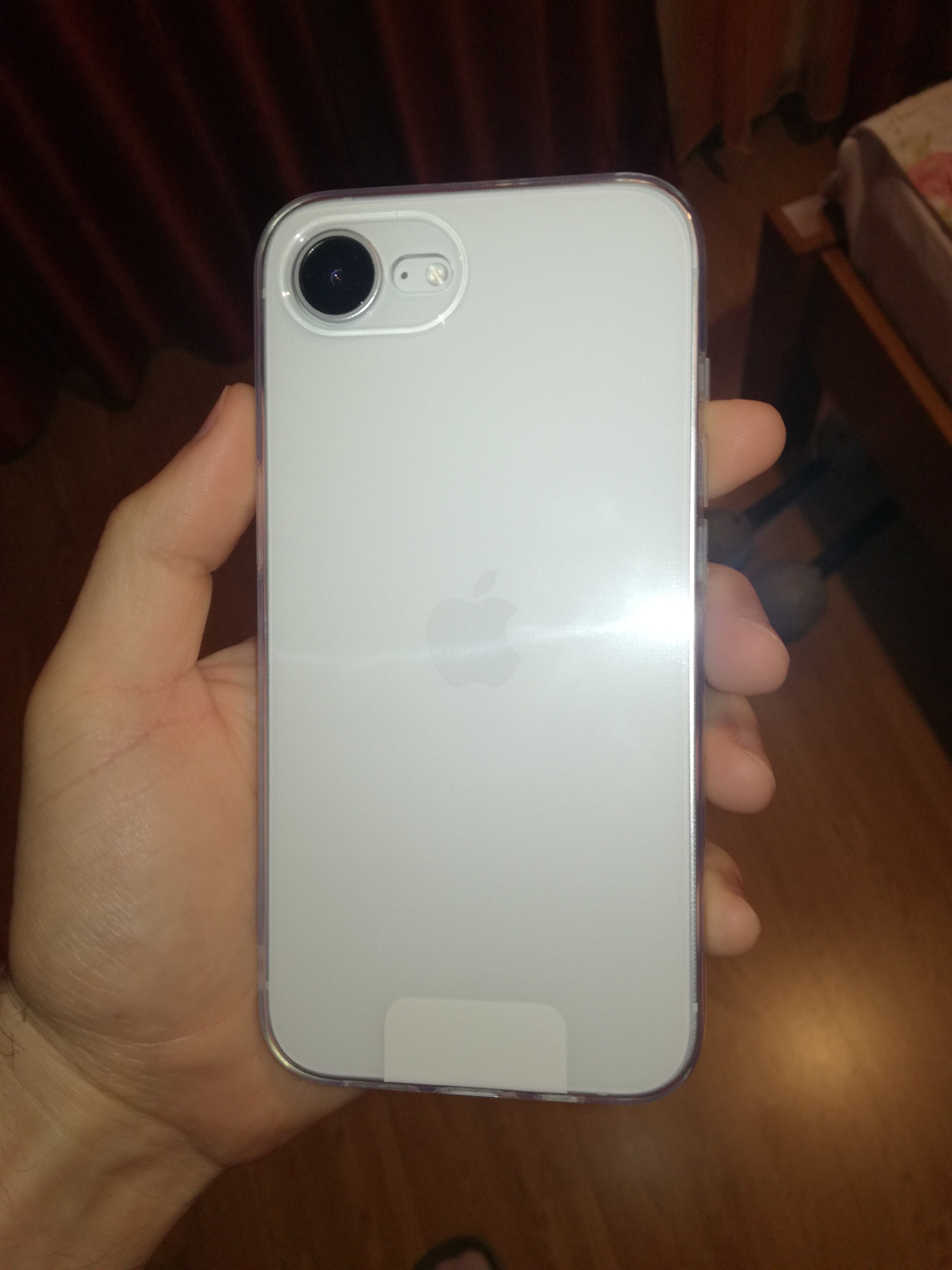 HusaUpzz® Slim, Compatibila Cu iPhone 16e, Pastreaza Aspectul Original, Protectie La Camere, Transparenta