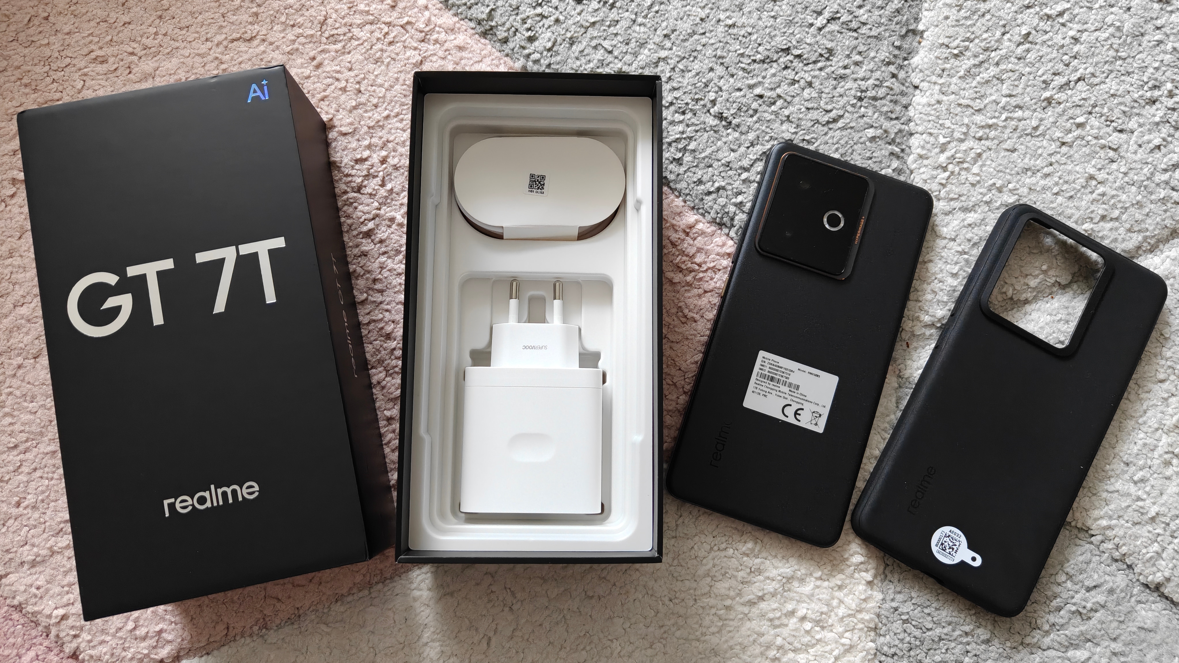 Telefon mobil Realme GT 7T, Dual SIM, 12GB RAM, 256GB, 5G, Black