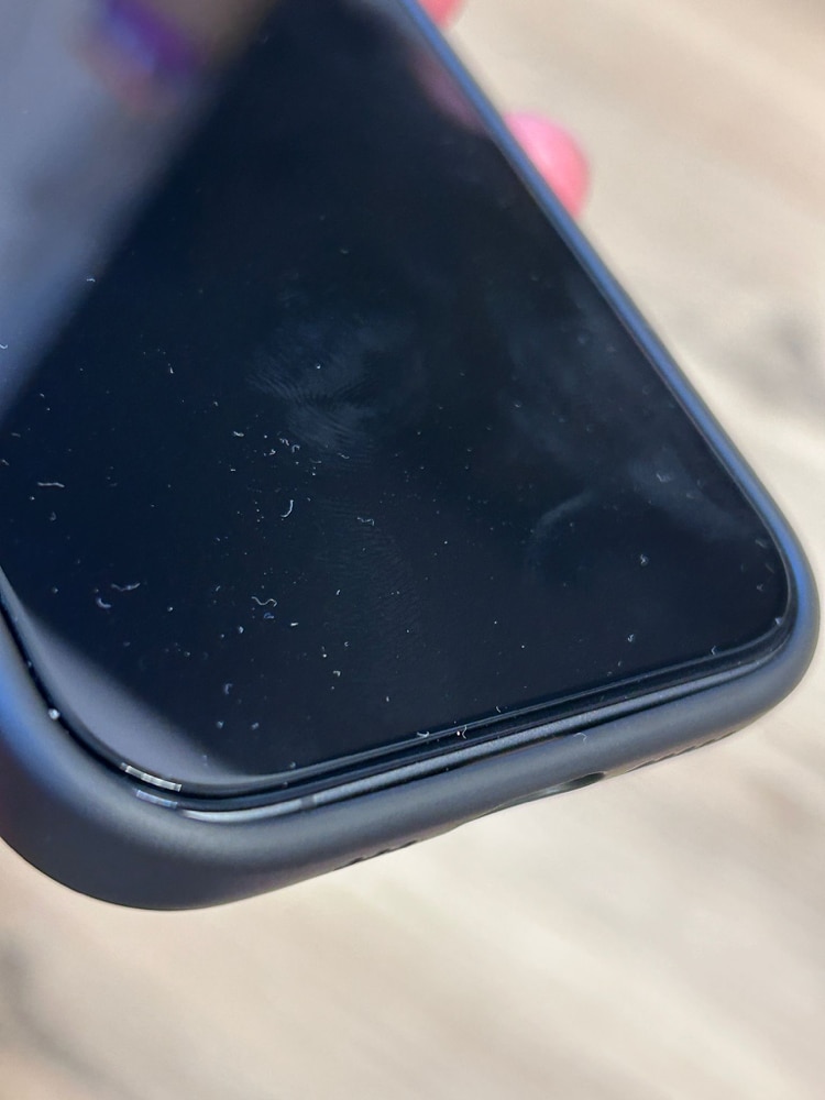Husa compatibila cu Incarcare Magsafe pentru Apple iPhone 17, CASEY STUDIOS™, de Protectie, Slim, pentru Incarcare Wireless, Margini Ridicate pentru Protectia Ecranului si a Camerelor, Gri Deschis