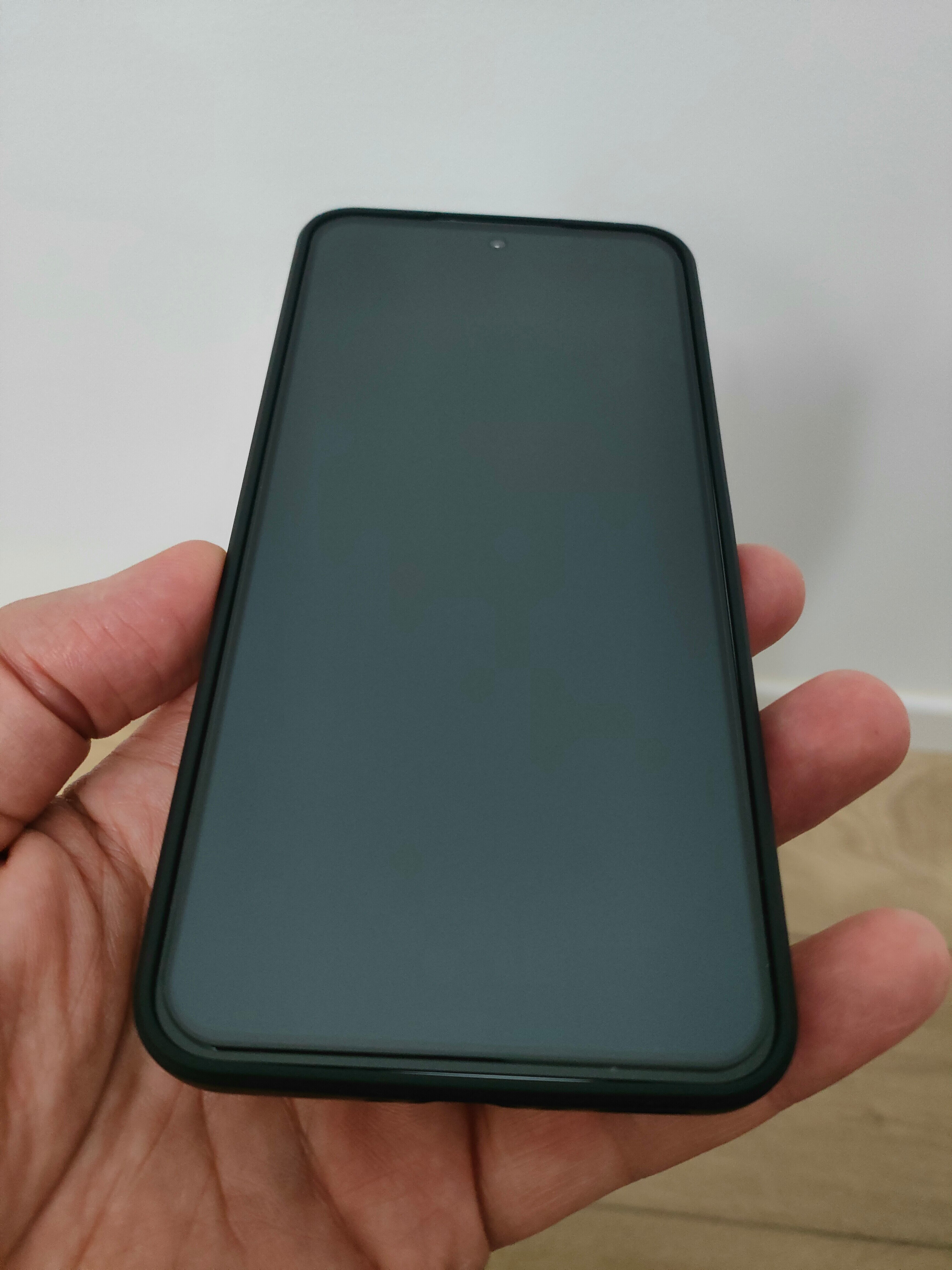Folie Sticla CASEY STUDIOS pentru Samsung Galaxy A56, Full Glue, Sticla Securizata, Duritate Militara, Ultra HD, Protectie Profesionala Ecran 3D, Anti Zgarieturi, Anti Socuri, Margini negre