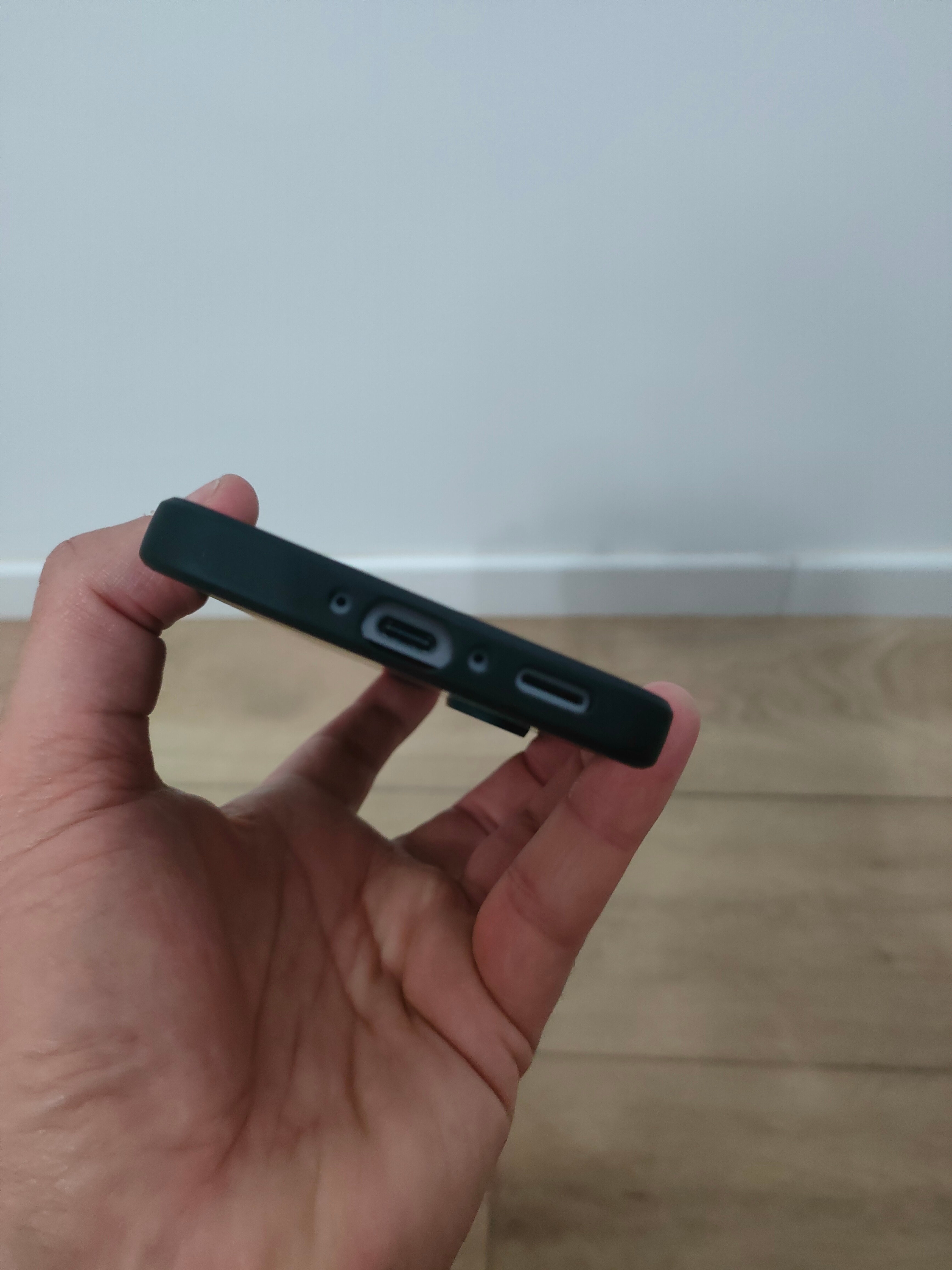 Husa telefon, Pentru Samsung Galaxy A56, silicon lichid, protectie militara, interior din microfibra, bej