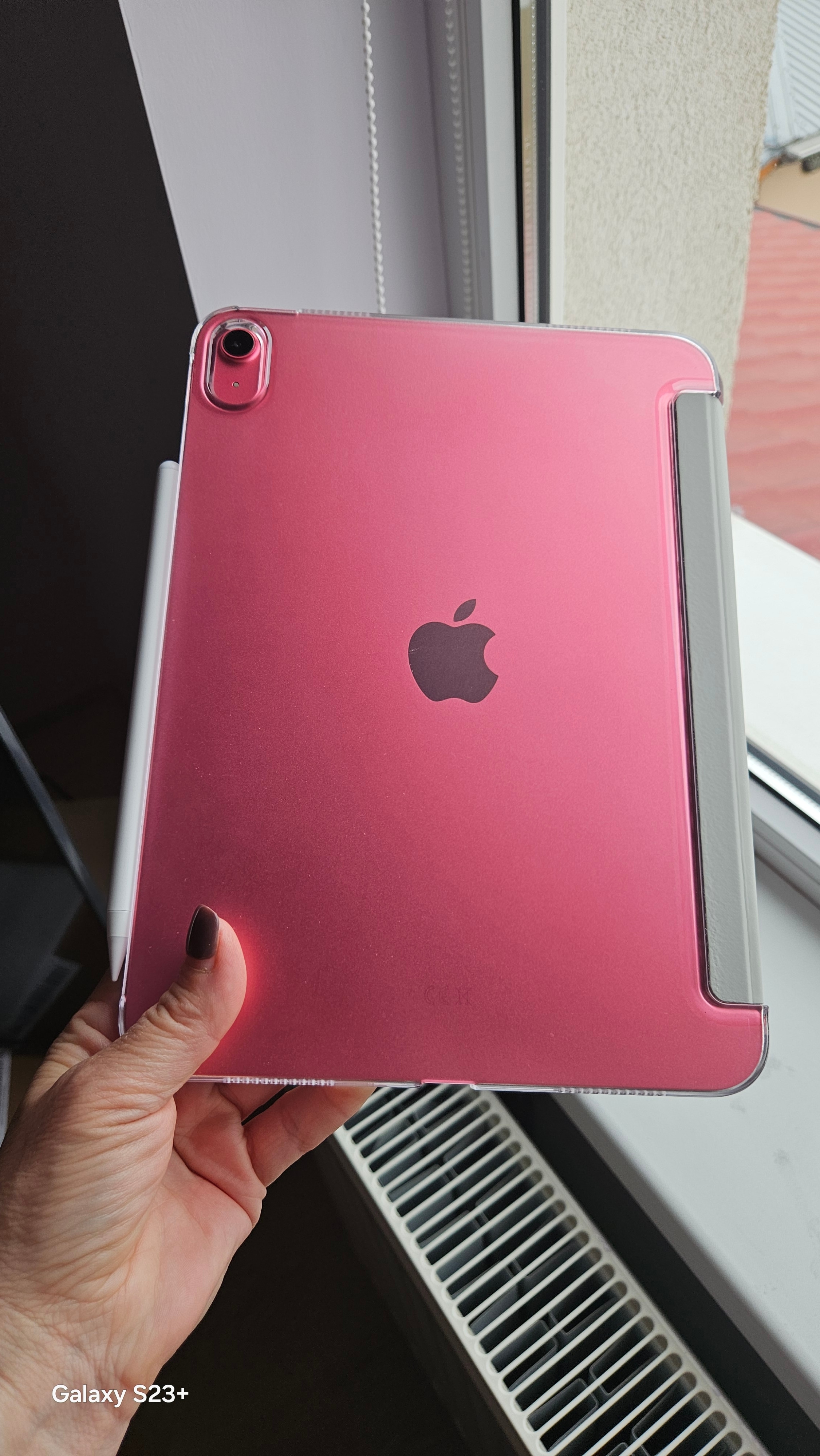 Husa DUOCUOLA pentru iPad generatia 11 11 inch 2025, iPad generatia 10 10.9 inch 2022, husa protectoare subtire cu suport, spate transparent din PC rigid, compatibila cu Touch ID, negru