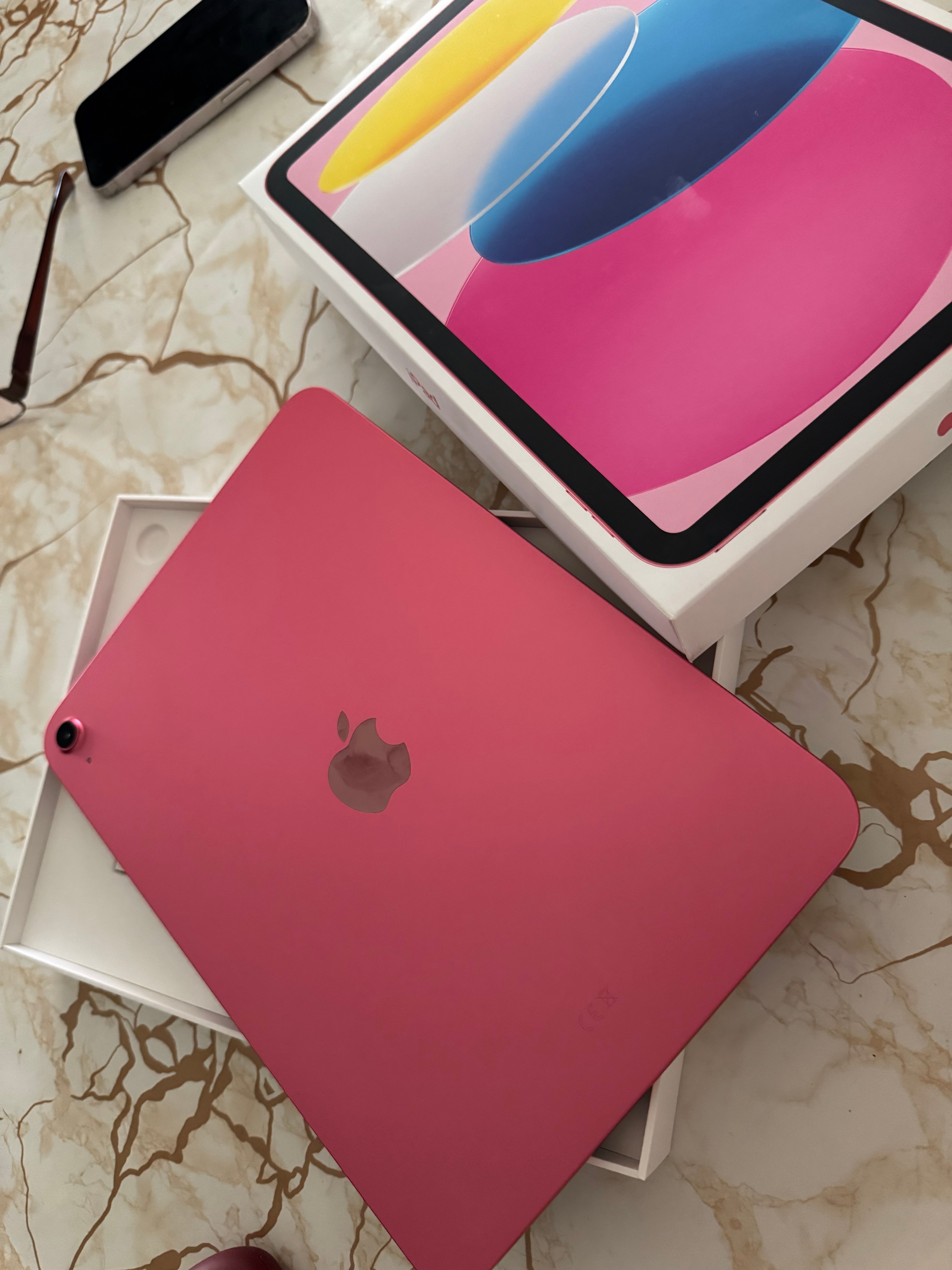 Apple iPad 11, 512GB, Wi-Fi + Cellular, Blue