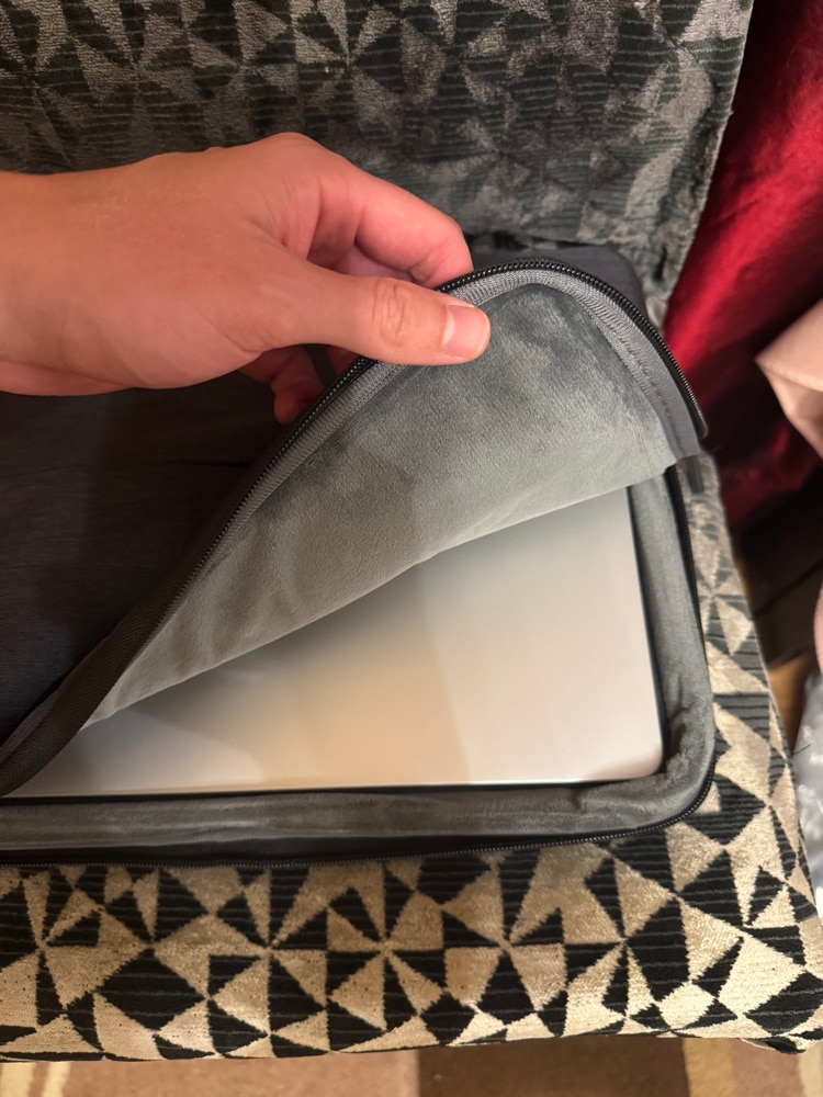 Husa laptop Lenovo Urban 14", Negru
