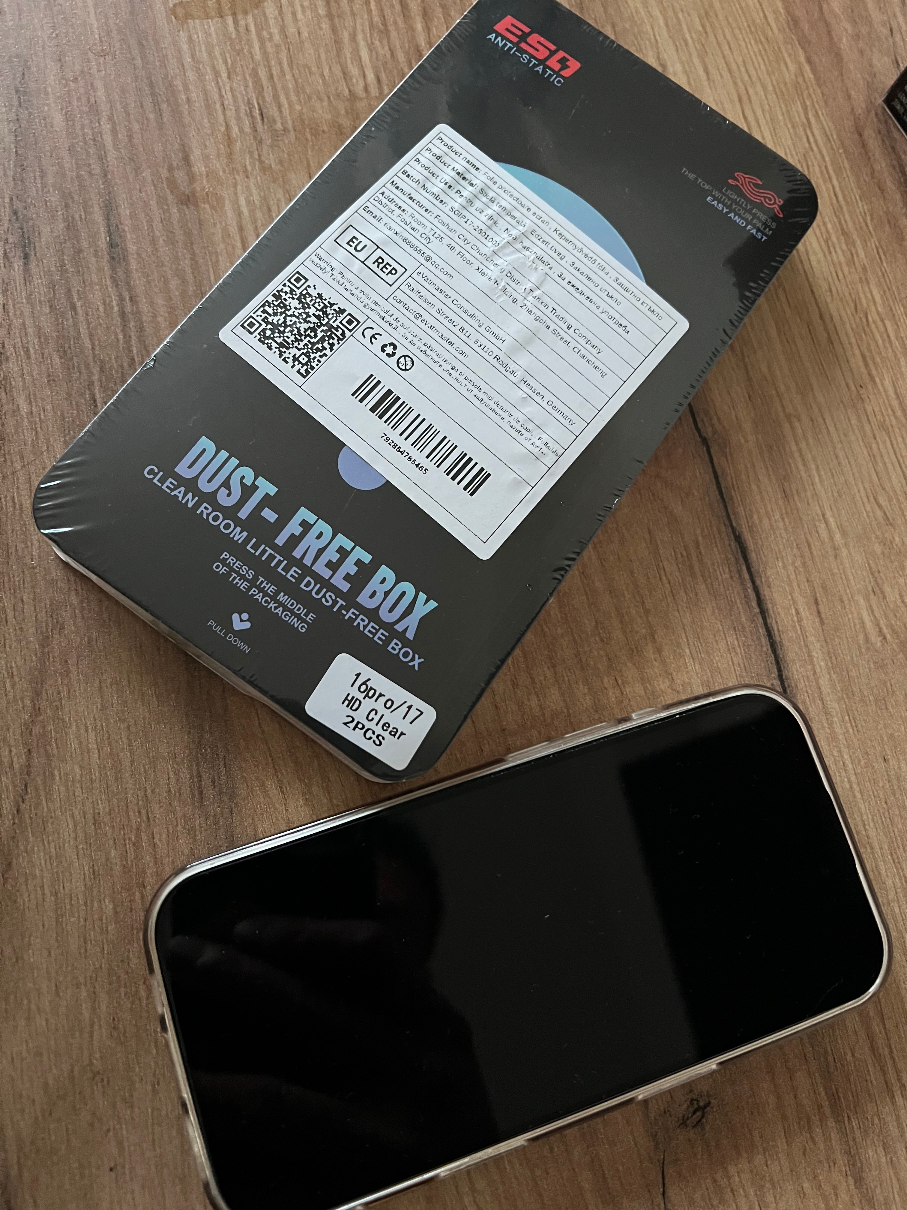 Set 2 Folie Sticla pentru iPhone 17 Oein® – Sticla Securizata 9H+, Kit Instalare Automata Anti-Praf Rapid, Tratament Oleofob Electronic, Anti-Amprenta, Sensibilitate Touch Avansata, Acoperire Completa Compatibila cu Husa