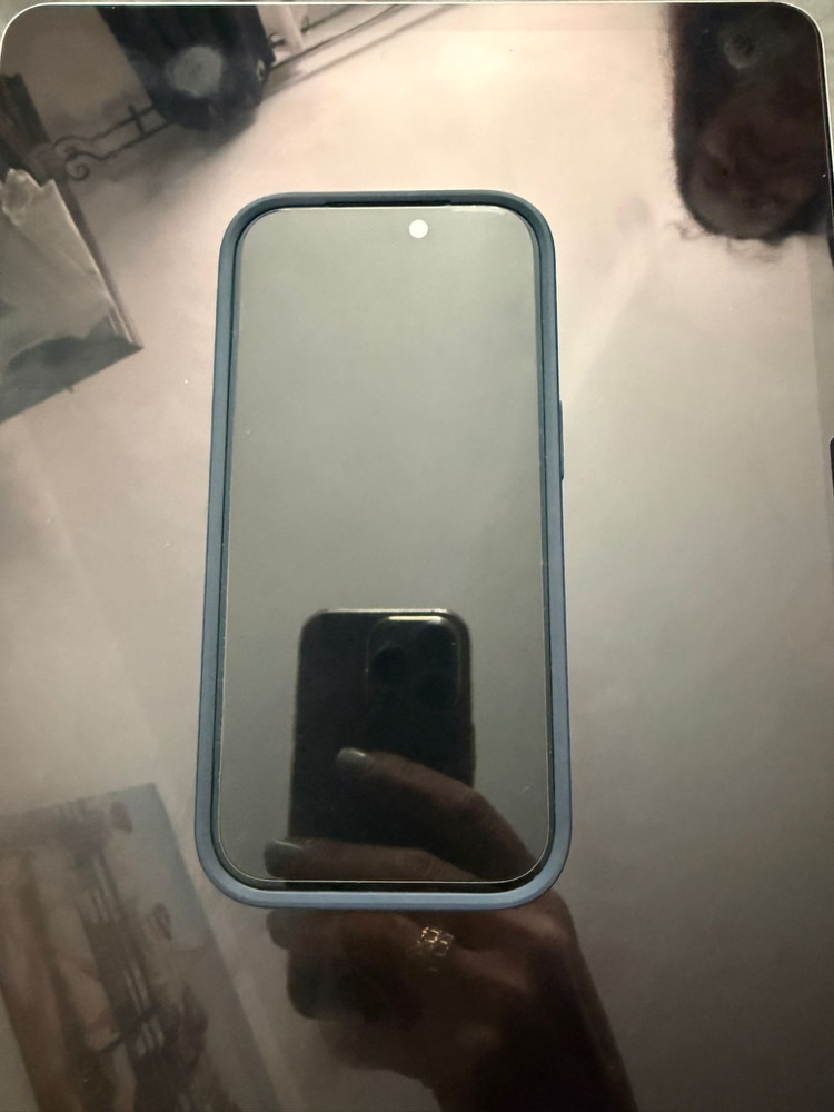 Husa ESR Classic HaloLock Compatibila Cu iPhone 17 Pro, Functie MagSafe, Protectie La Camera, Colturi Intarite, Transparent