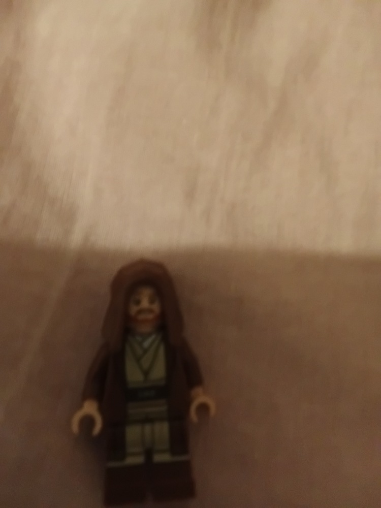 LEGO® Star Wars™ - Jedi Starfighter™-ul lui Obi-Wan Kenobi™ 75333