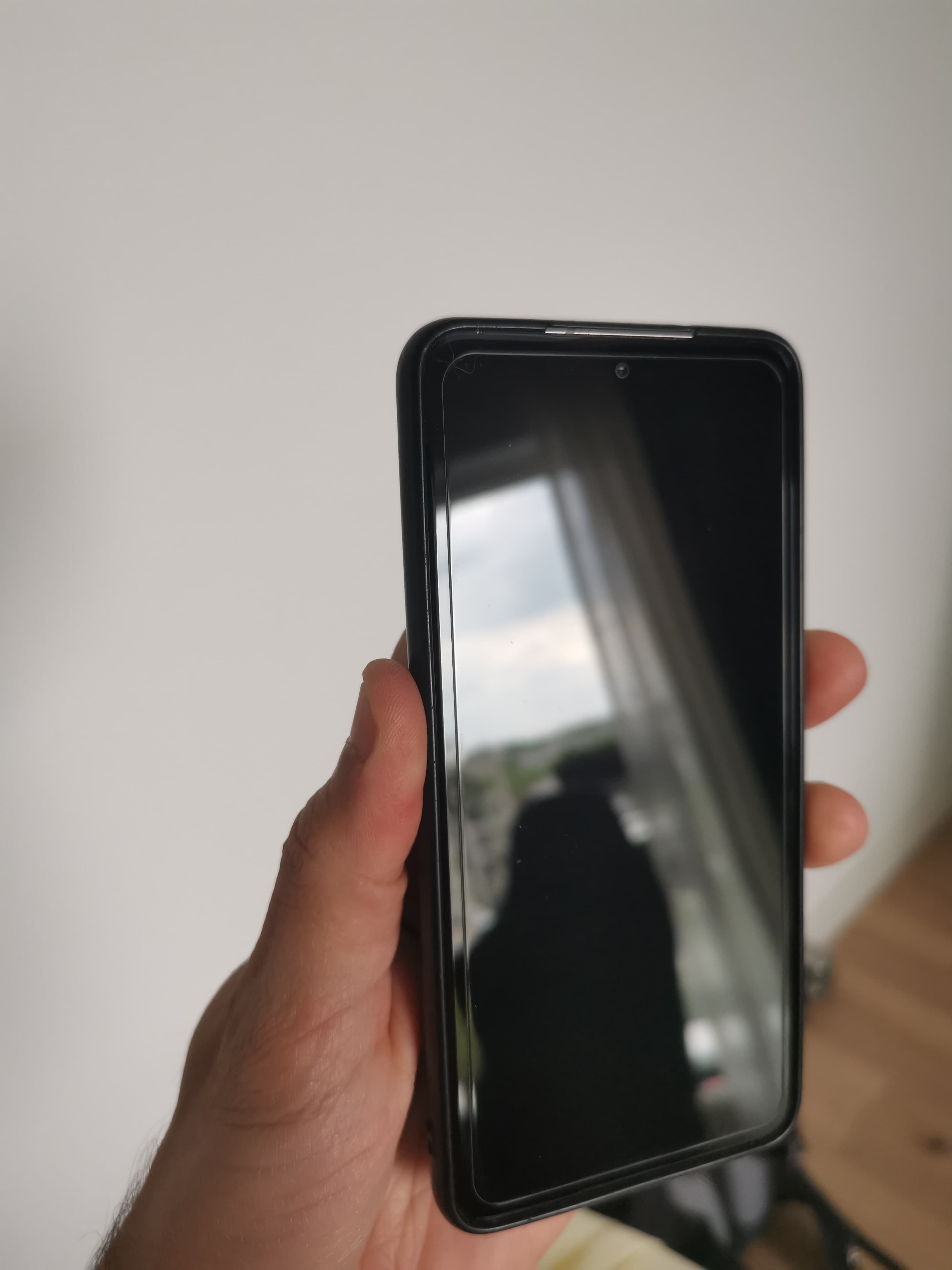 Folie de Protectie pentru Samsung Galaxy S21, Omelivon, Sticla Securizata, cu Kit de Aplicare Instanta si Functie Automata de Indepartare a Prafului, Duritate 9H+, Ultra HD, Anti Amprente