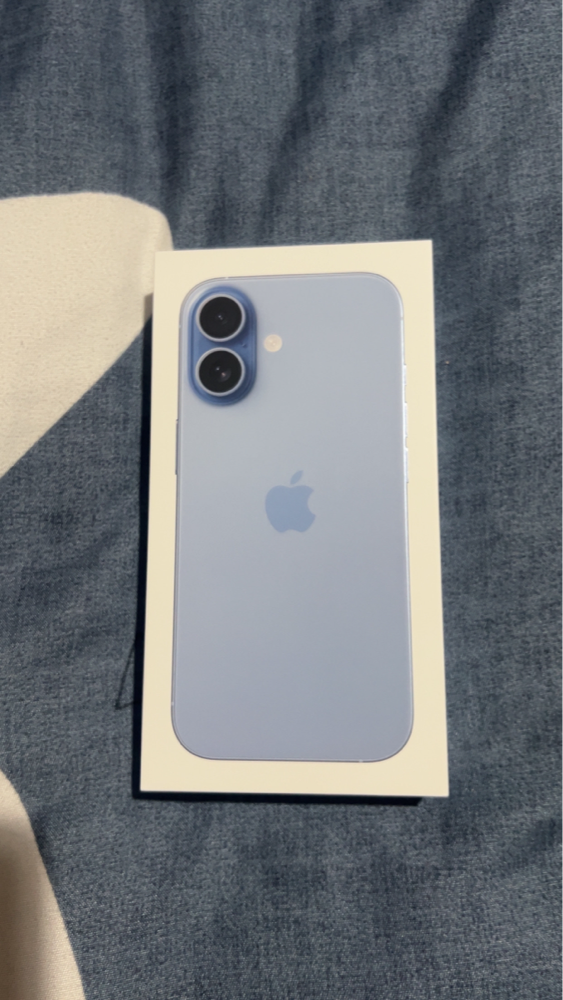 Telefon mobil Apple iPhone 17, 256GB, 5G, Mist Blue - eMAG.ro