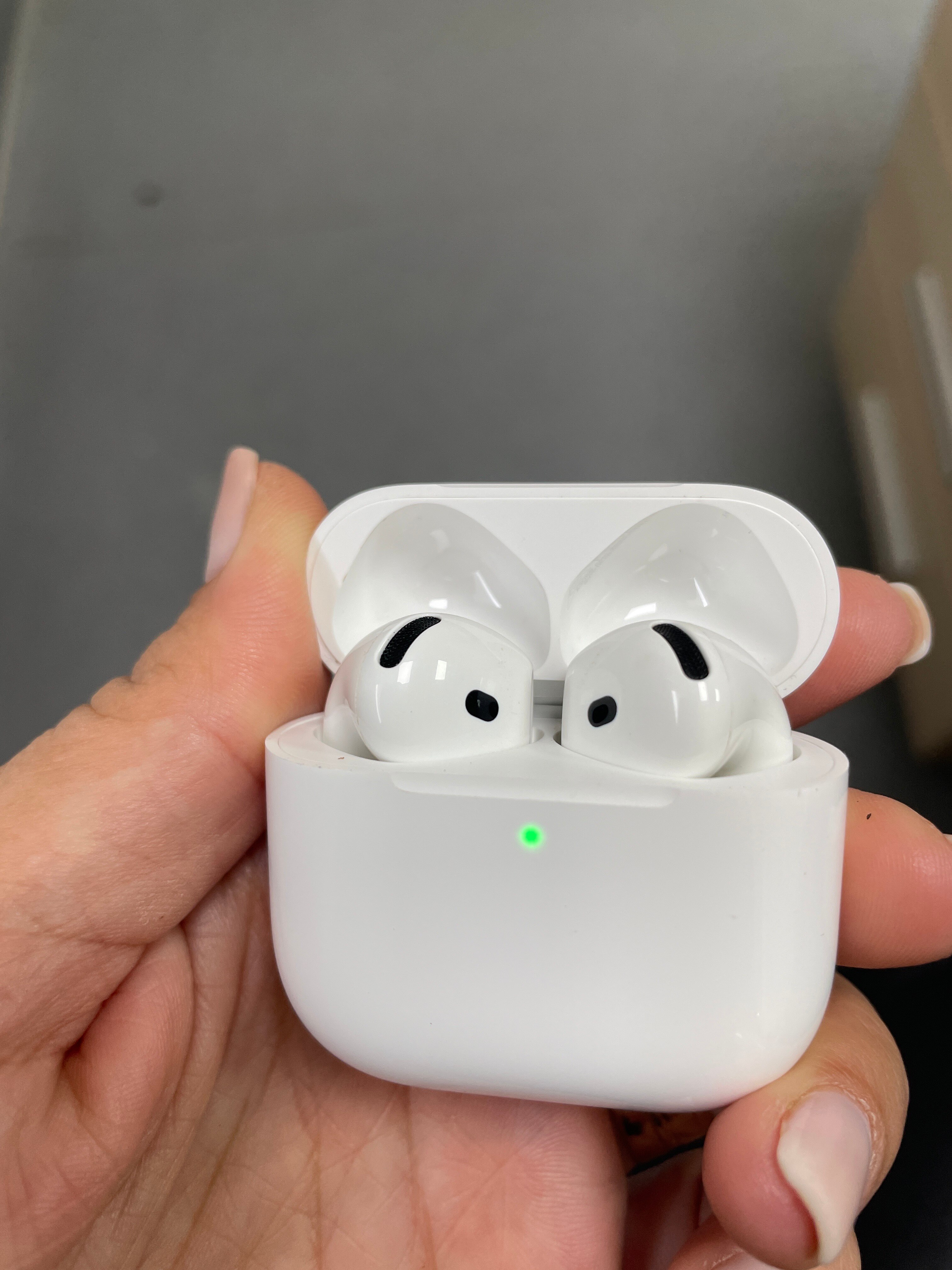 AirPods4　 MXP63J/A Apple AirPods 4 MXP63J/A 価格比較 - 価格.com