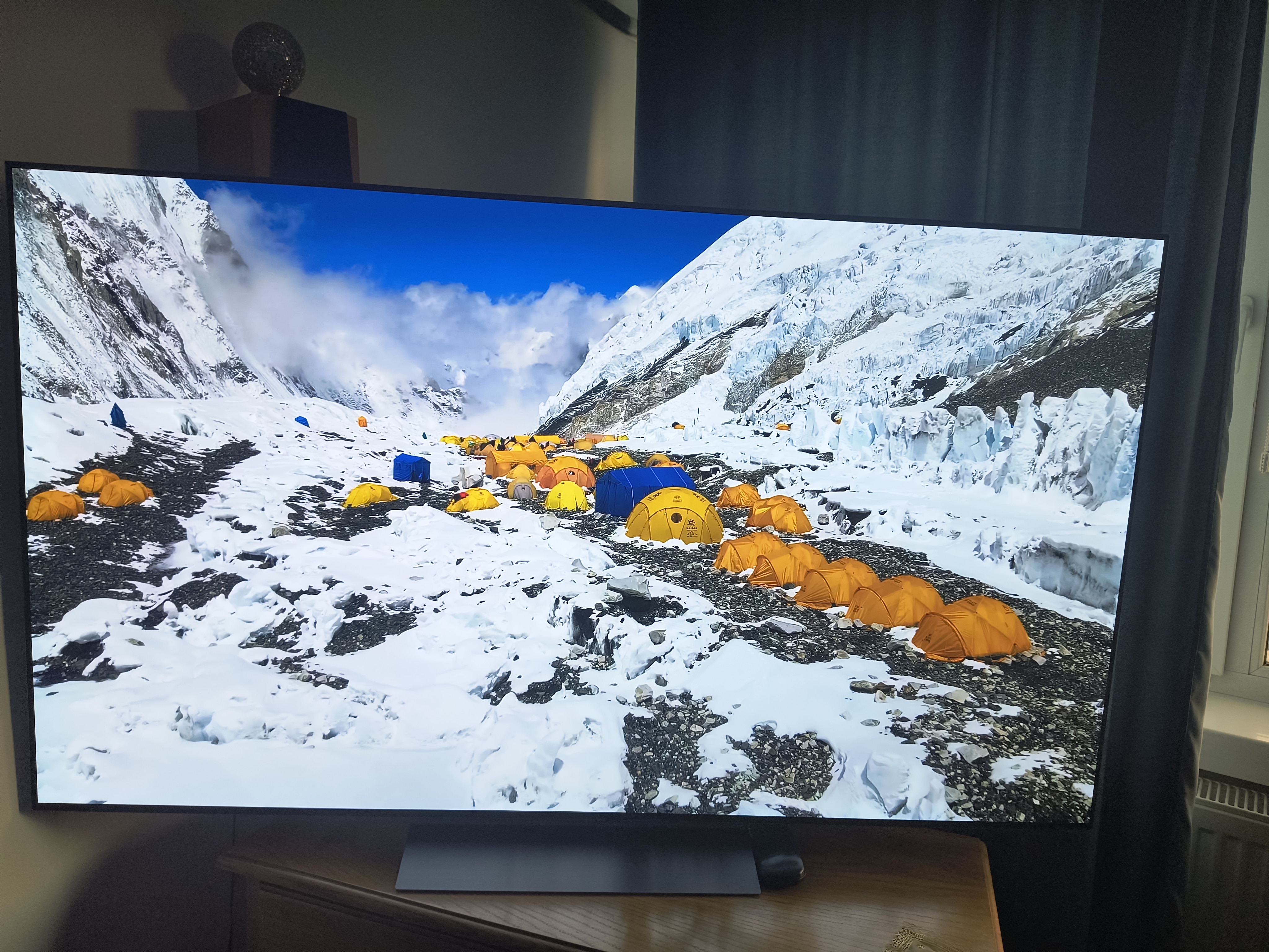 Televizor LG OLED evo 42C52LA, 105 cm, Smart, 4K Ultra HD, 100 Hz, Clasa G (Model 2025)