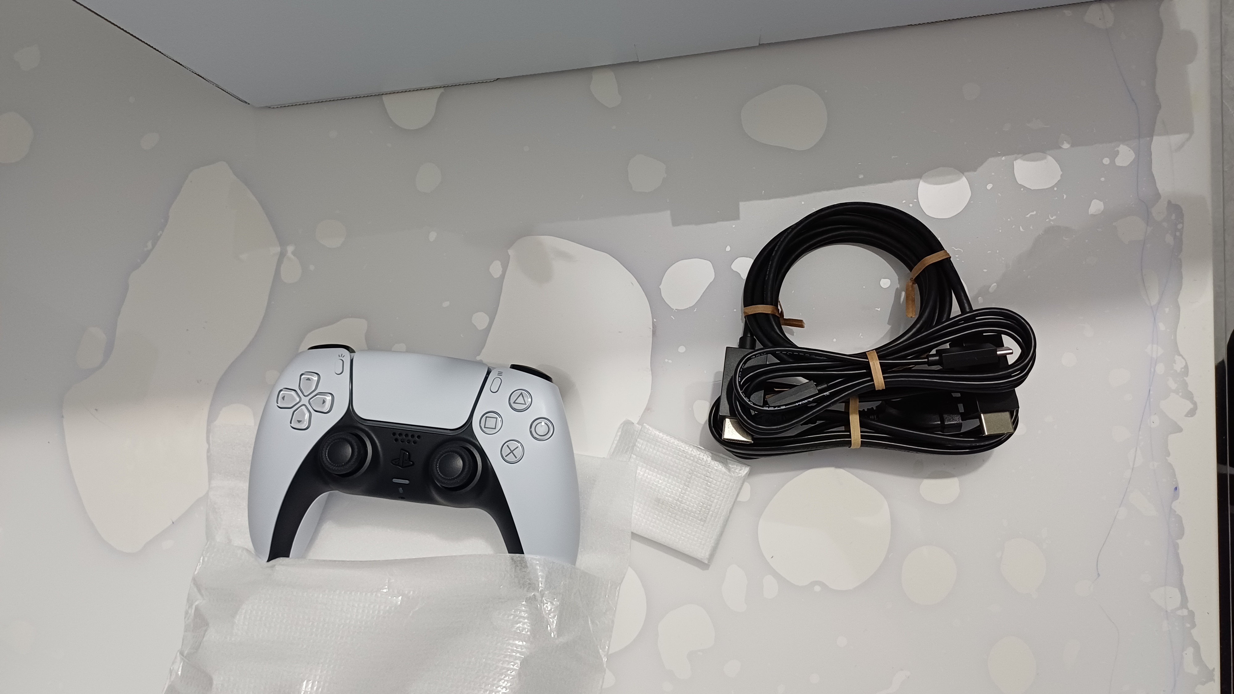 Consola PlayStation 5 Pro, Digital Edition (PS5), 2TB SSD, White
