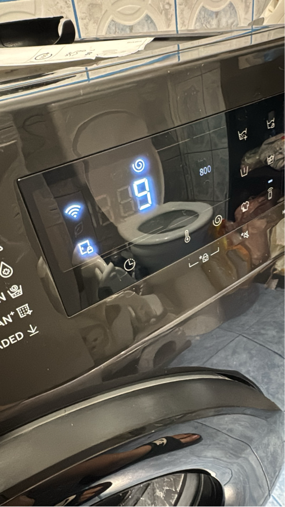 Masina de spalat rufe slim Samsung WW90DG5G34ABLE, 9 kg, 1400 rpm, Clasa A, AI Ecobubble, Super Speed 39, SpaceMax, Hygiene Steam, Smart Things, Digital Inverter Motor, Negru