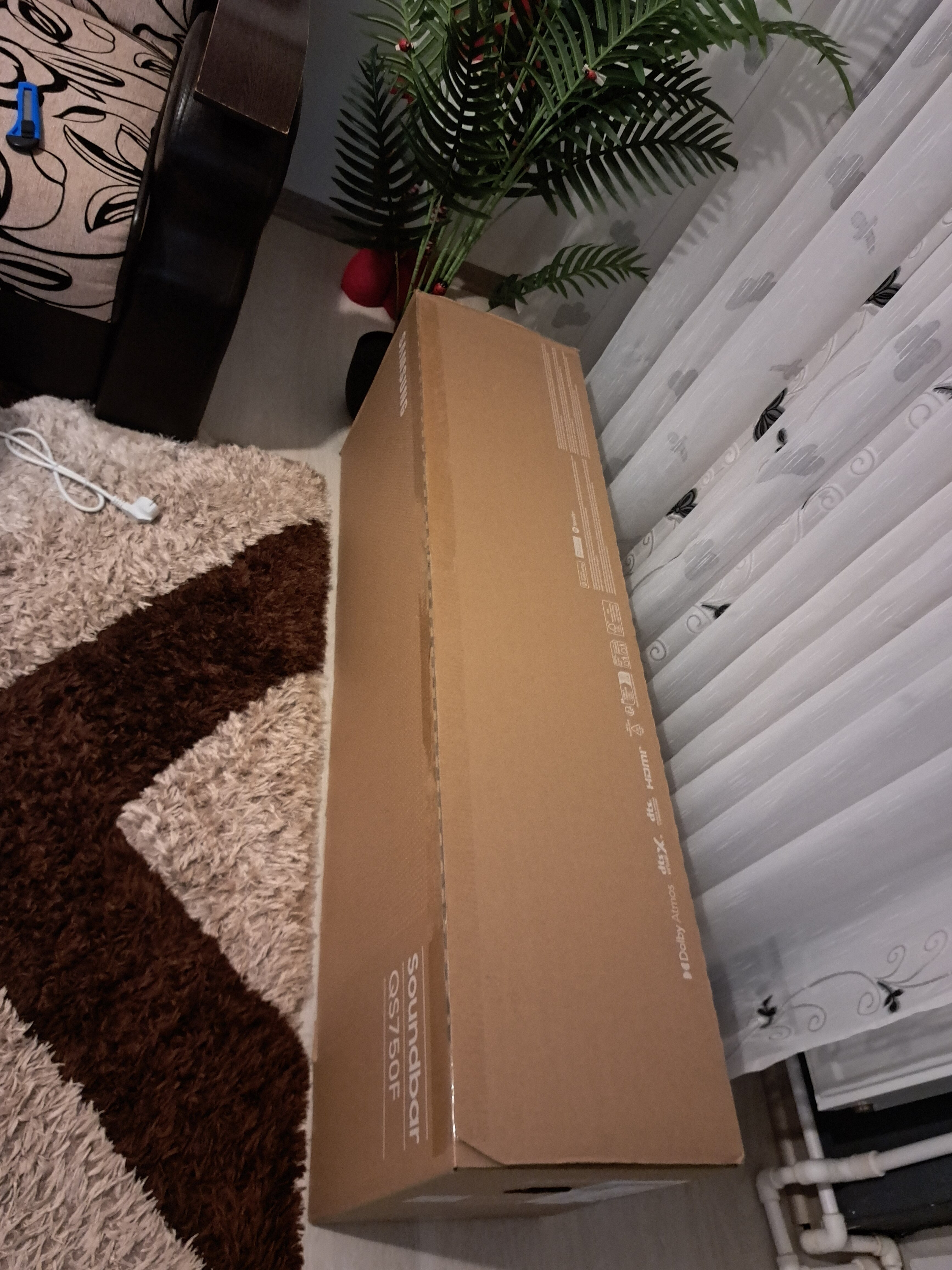 Soundbar Samsung HW-QS750F, 5.1.2, 465W, Bluetooth, Wi-Fi, Subwoofer & Kit wireless, Wireless Dolby Atmos, HDMI eARC, Negru