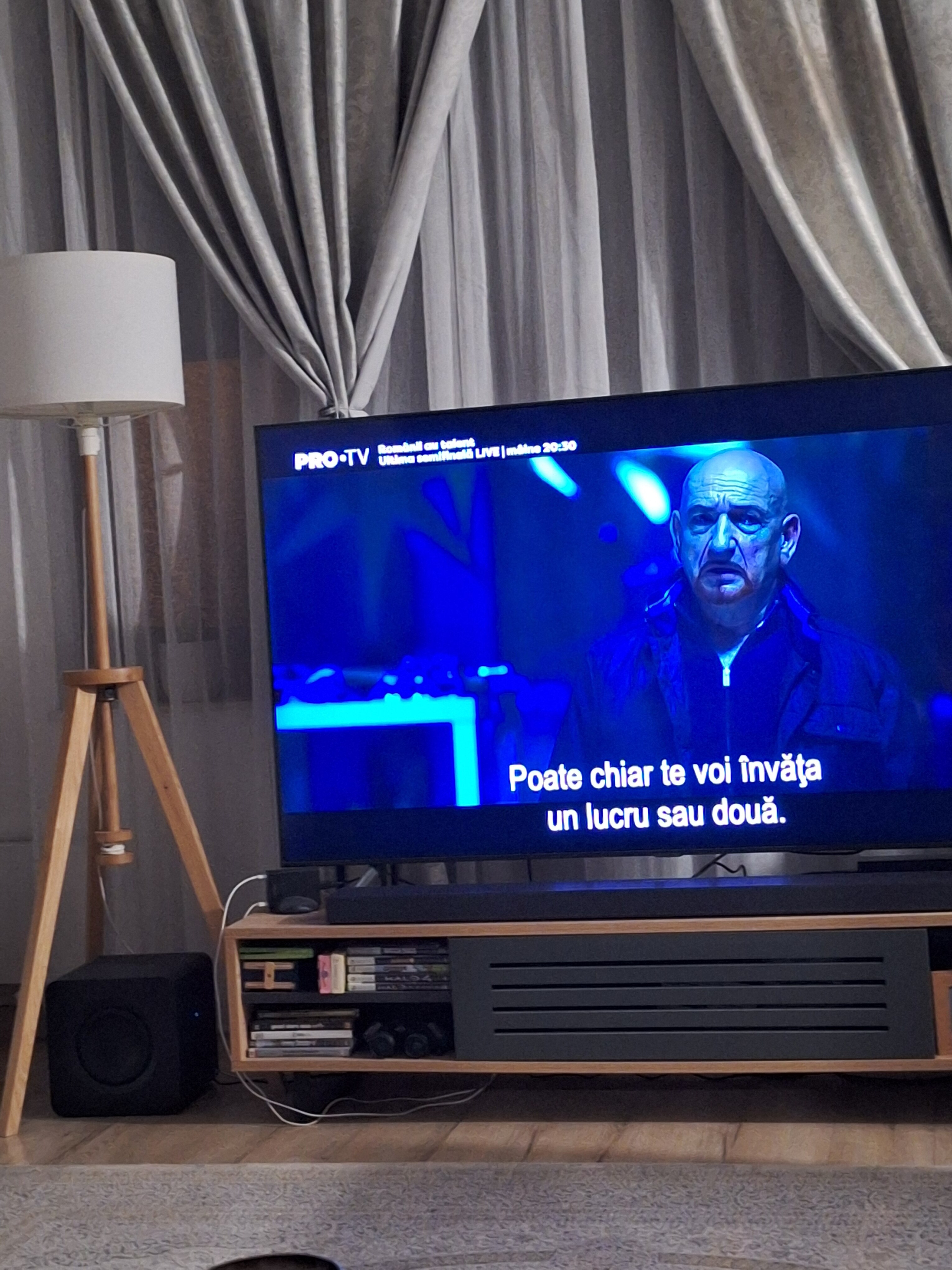 Soundbar Samsung HW-QS750F, 5.1.2, 465W, Bluetooth, Wi-Fi, Subwoofer & Kit wireless, Wireless Dolby Atmos, HDMI eARC, Negru