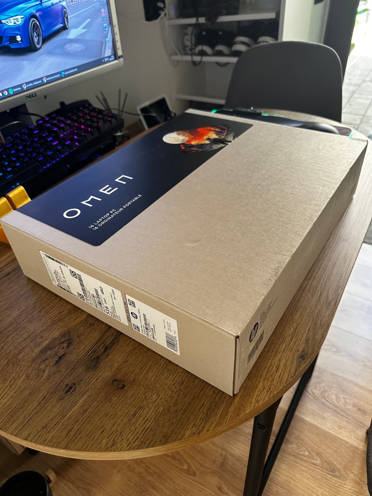 Laptop Gaming HP Omen 16-ak0015nn cu procesor AMD Ryzen™ AI 9 HX 375 pana la 5.1GHz, 16.0", 2K, 16GB DDR5 RAM, 1TB SSD, NVIDIA® GeForce RTX™ 5070 8GB GDDR7, Free DOS, Shadow Black