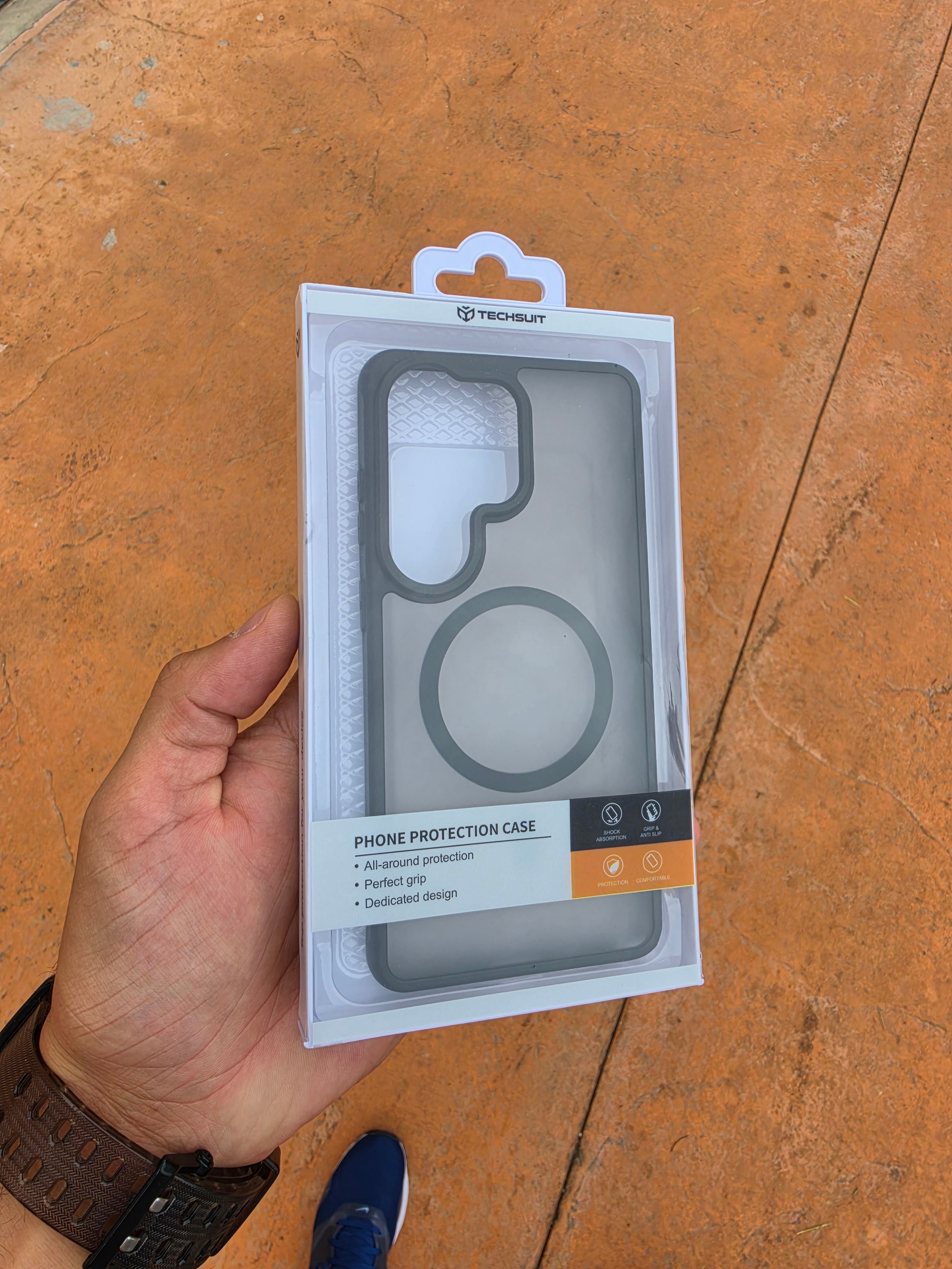 Husa Matte MagSafe pentru Samsung Galaxy S26 Ultra, protectie completa, contur Negru