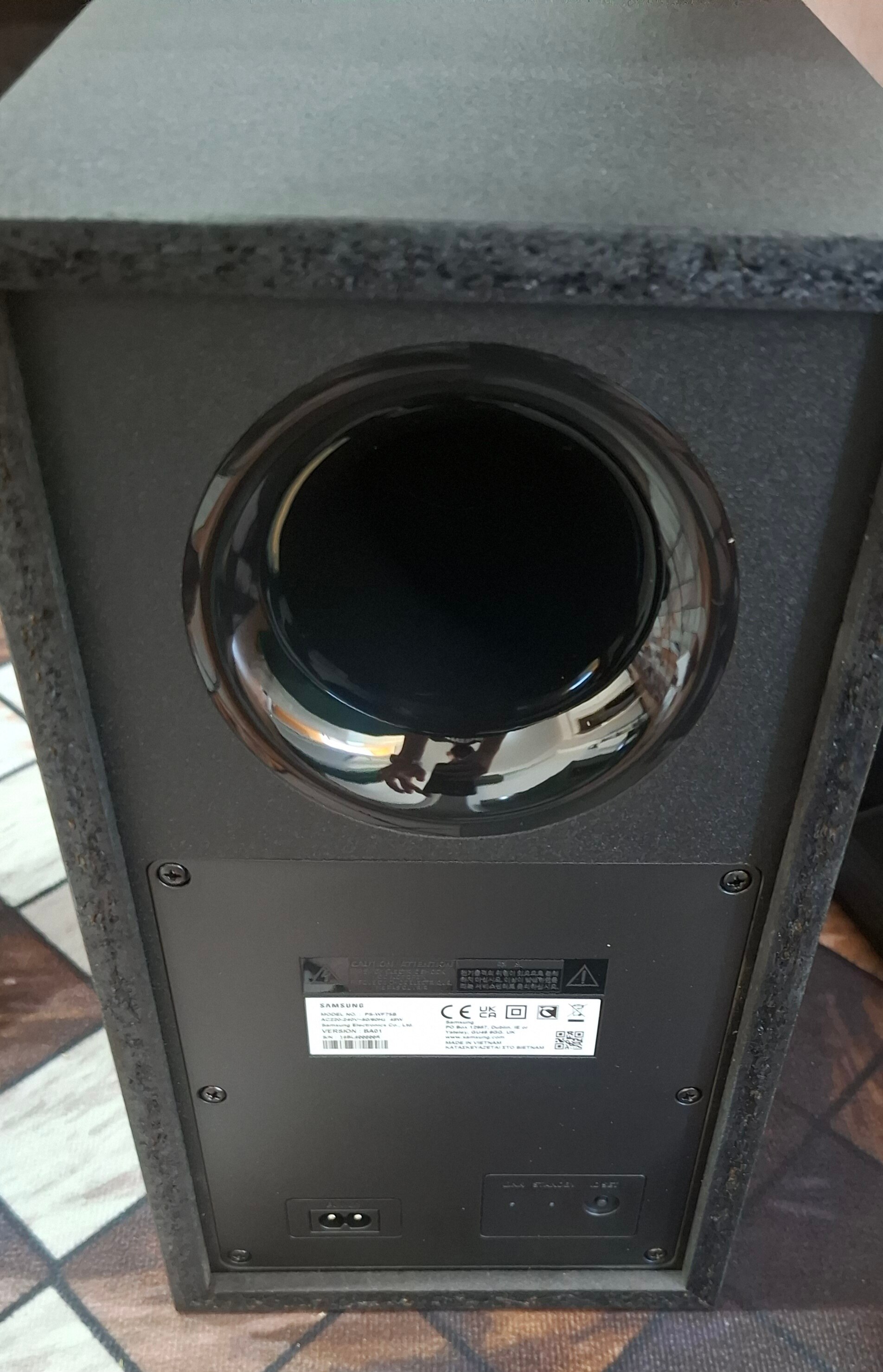 Soundbar Samsung HW-B650F, 3.1, 370W, Bluetooth, Subwoofer wireless, Dolby Audio, HDMI eARC, Negru