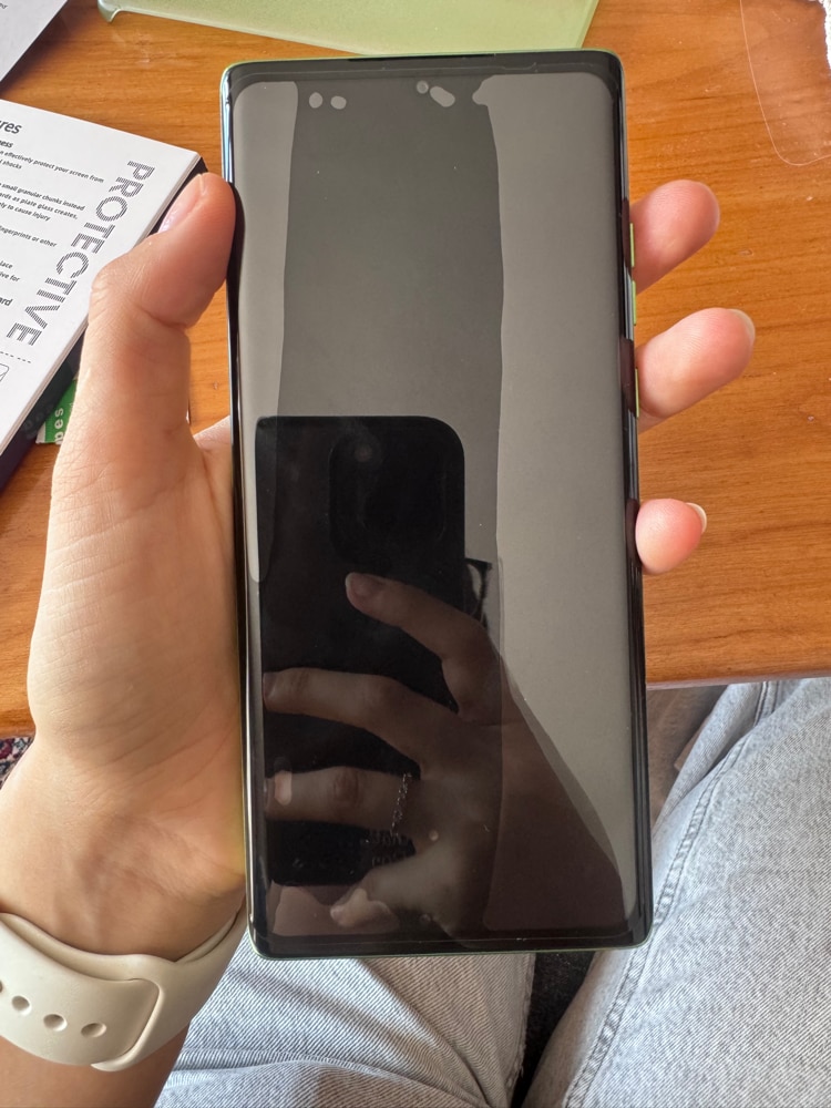 Folie protectie ecran transparenta Infinity Enterprise, sticla securizata curbata, compatibila cu Motorola Edge 50 Fusion, AntiShock, Full Glue, compatibila amprenta, 9H