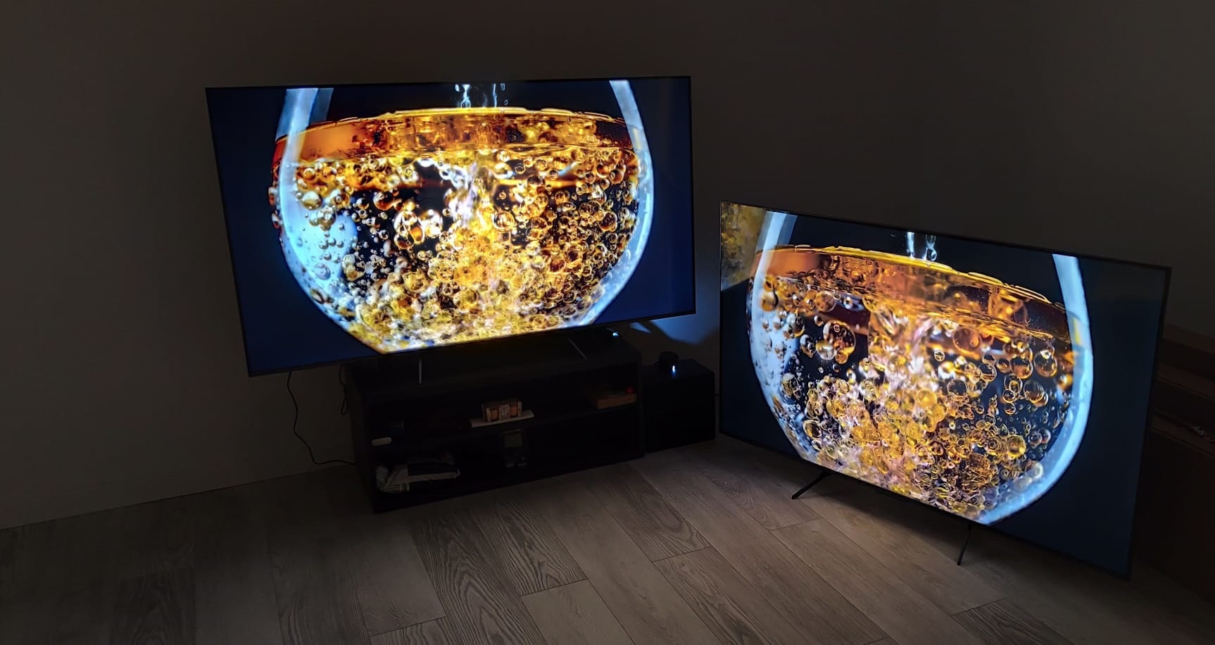 Televizor TCL QD-MiniLed 85C6K, 214 cm, Smart Google TV, 4K Ultra HD, 100Hz, Clasa F (Model 2025)