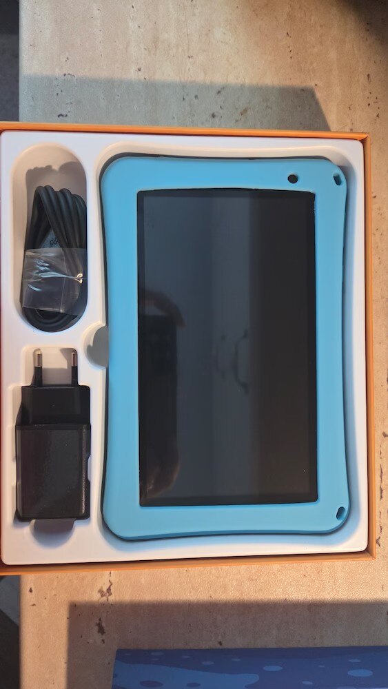 Tableta pentru copii, Ginawe, 8 inch, Android 13, 3-12 ani, 8GB RAM, 128GB ROM (extensibila la 256GB), Software pentru copii preinstalat, Mod de control parental online, Bluetooth, WiFi, albastru, include husa de protectie