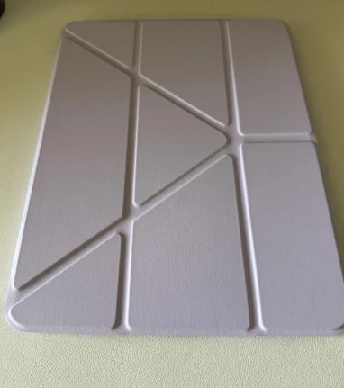 Husa de protectie pentru tableta iPad 11 (2025, 11")/ iPad 10 (2022), pliere 3+Y, suport portret si peisaj, rama transparenta, cu suport pentru creion, cu cadou folie de protectie ecran sticla calita, Ugo®, roz