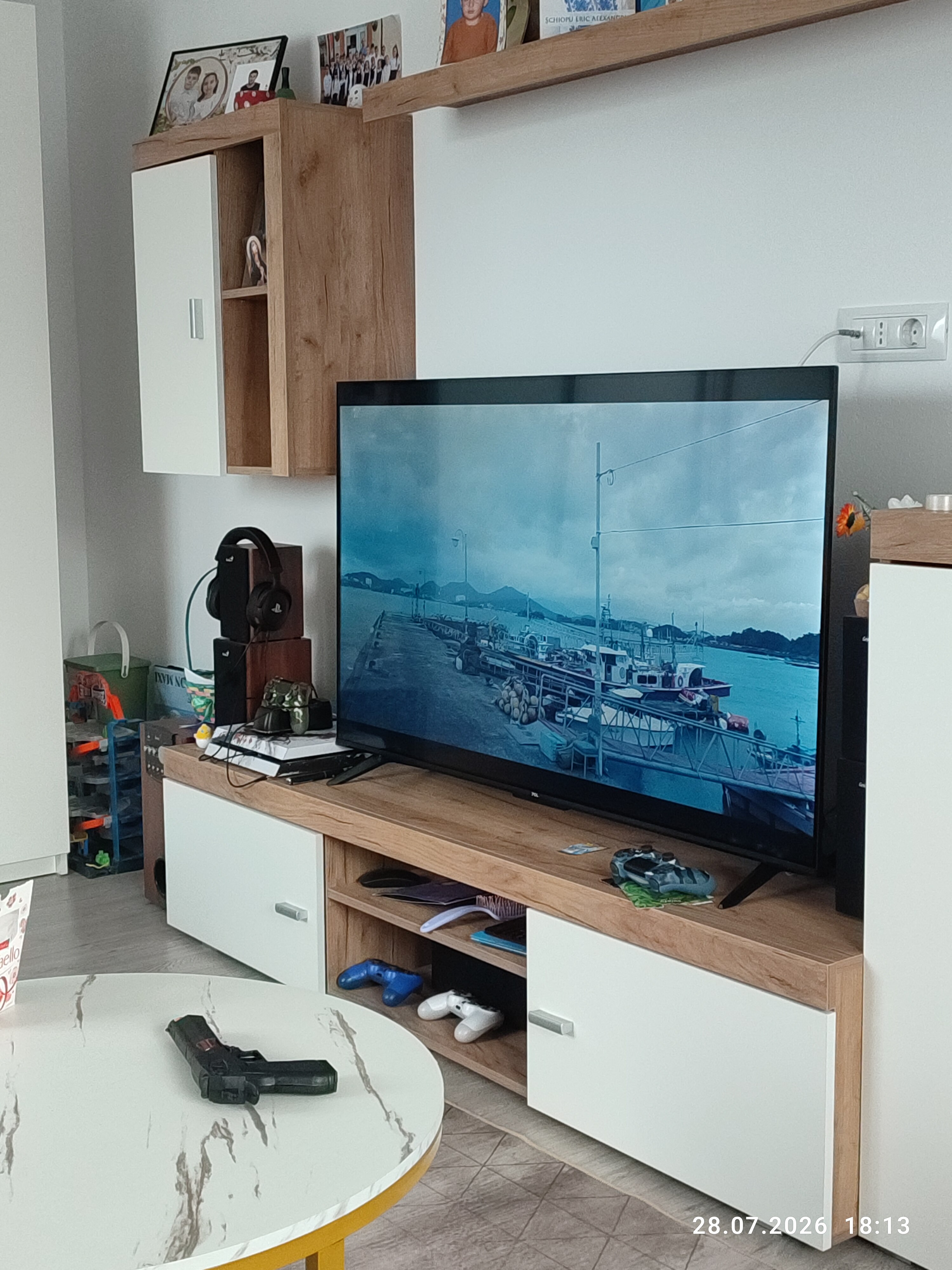 Televizor TCL LED 43P6K, 108 cm, Smart Google TV, 4K Ultra HD, Clasa F (Model 2025)