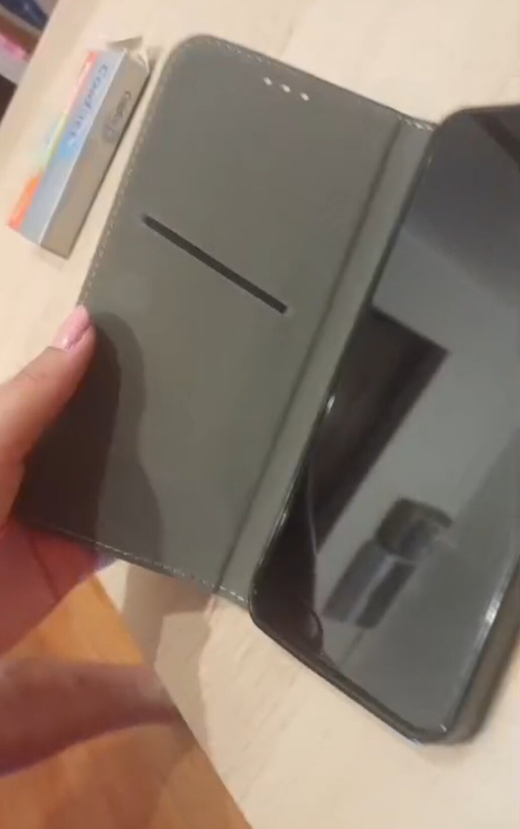 Husa tip carte compatibila cu X7d, G-Tech Flip Book, inchidere magnetica, buzunar card, premium stand, Albastru Inchis