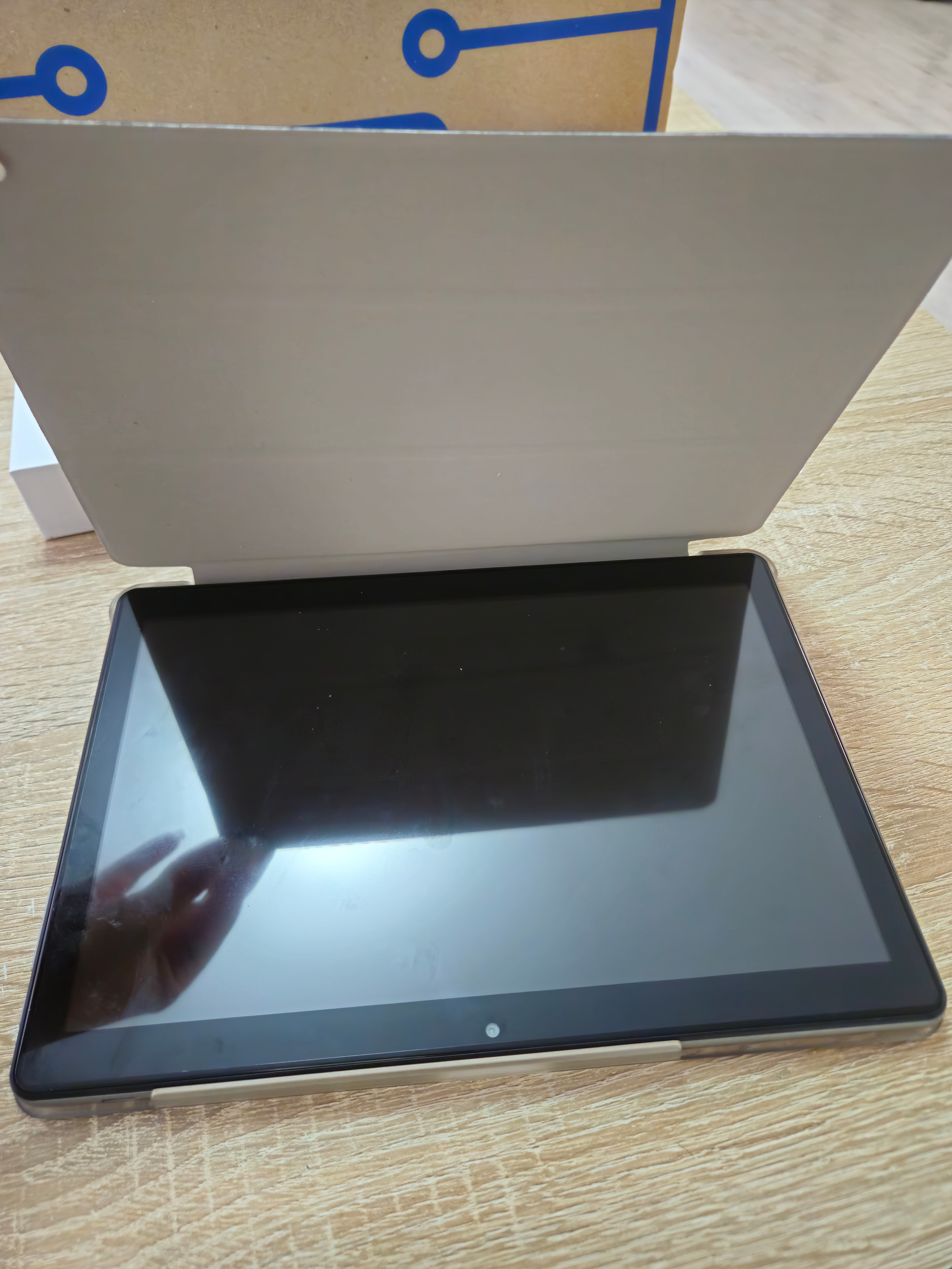 Tableta 10 inci, Android 13, 8GB RAM+ 128GB ROM, Camera dubla, Baterie de 6000mAh, Negru