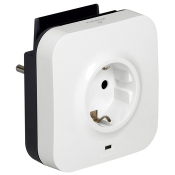 Priza perete Legrand 694671, cu incarcator 2xUSB 1A/5V, cablu micro usb, 1 m Priza perete Legrand 694671, cu incarcator 2xUSB 1A/5V, cablu micro usb, 1 m