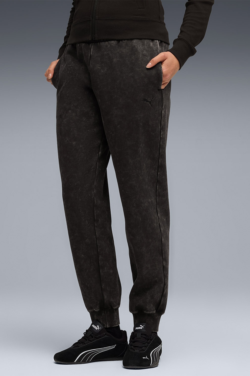 Puma, Pantaloni de trening cu buzunare oblice ESS ELEVATED, Negru, L