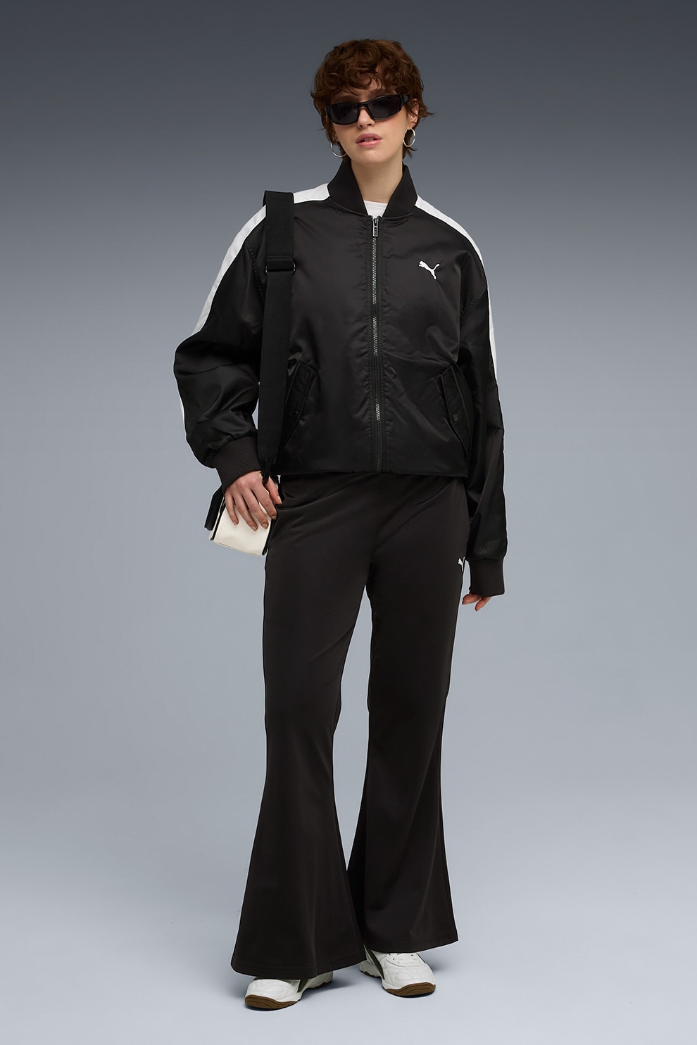 Puma, Pantaloni de trening evazati cu talie ajustabila ESS, Negru, Alb optic, XS