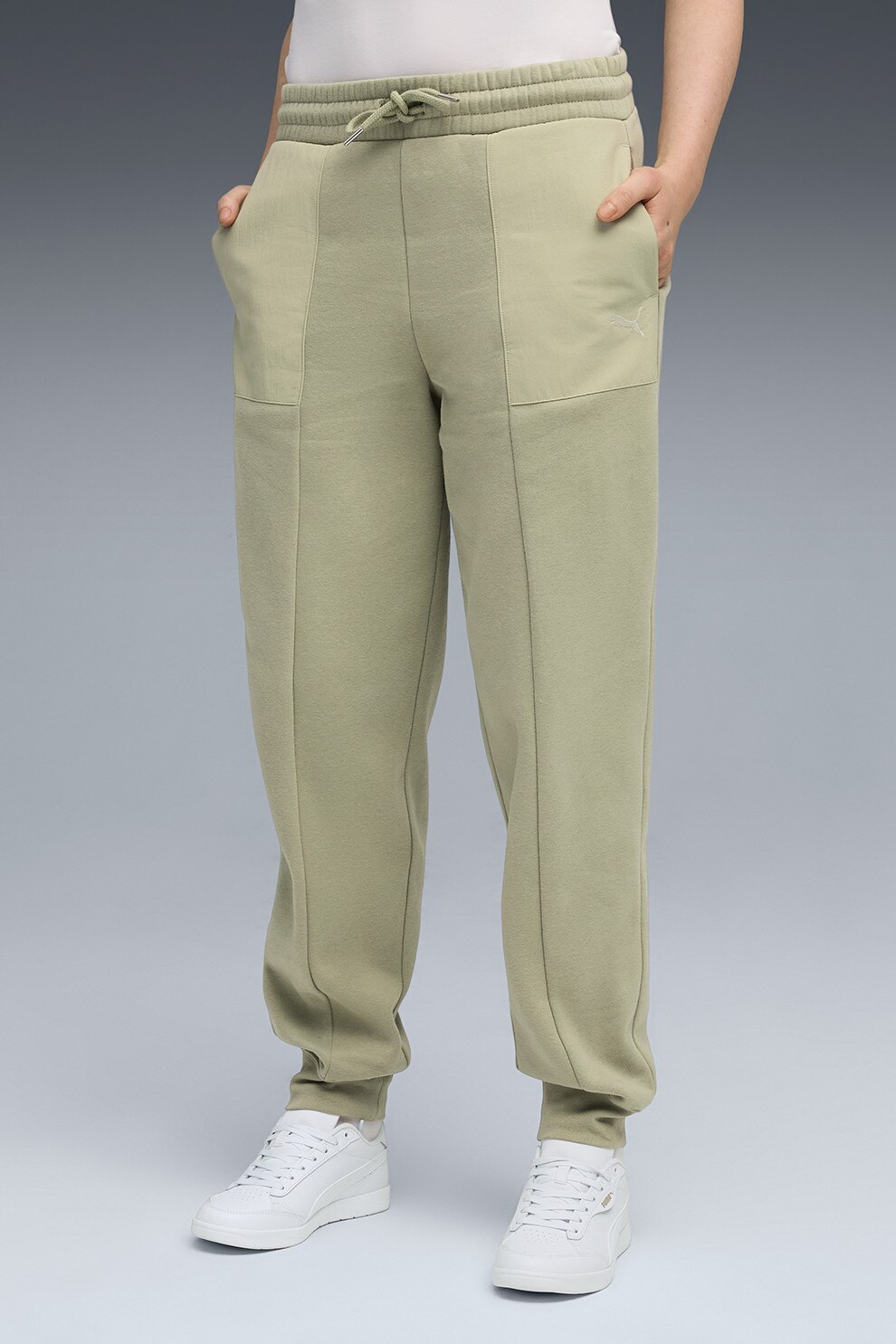 Puma, Pantaloni de trening cu buzunare si talie inalta, Verde pal, M