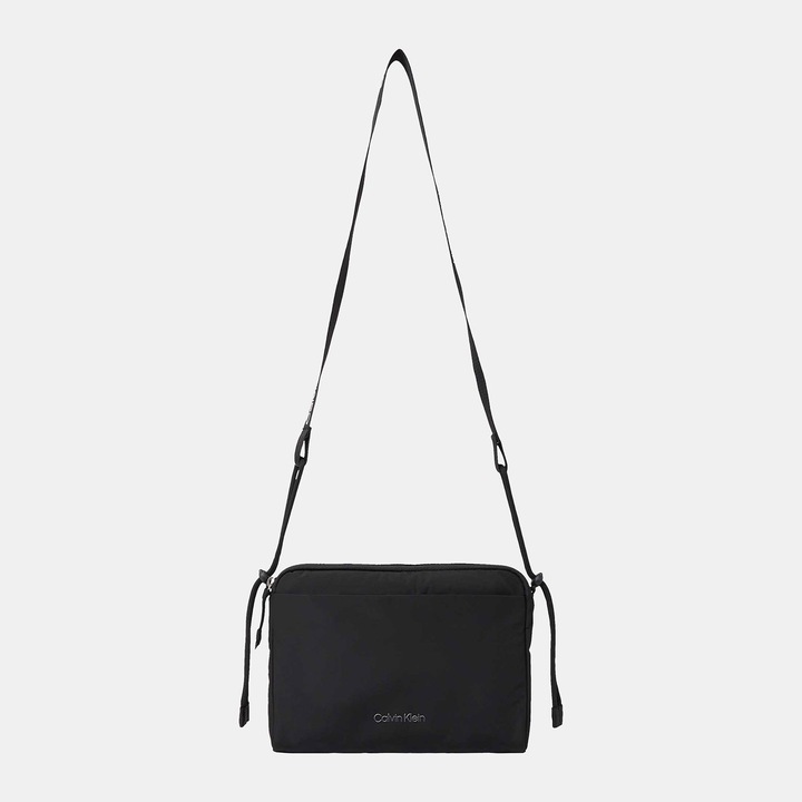 Geanta dama Calvin Klein Performance Crossbody, neagra, dimensiuni 25x20x3cm, curea ajustabila 90-140cm