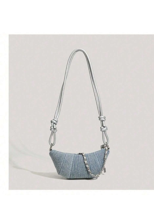 Дънкова чанта за жени, модел кроасан, стил месинджър, син цвят, размери 30x20см