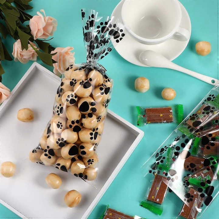 Set 100 pungi cadou din celofan cu imprimeu labute, 12.5x27.5cm, reutilizabile, pentru petreceri