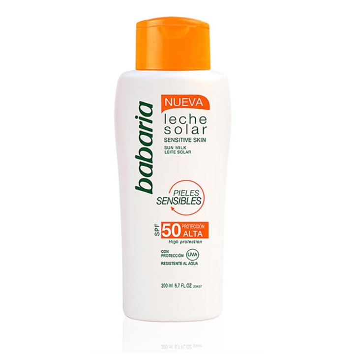 Spray de protectie solara Babaria pentru piele sensibila SPF50, 200ml