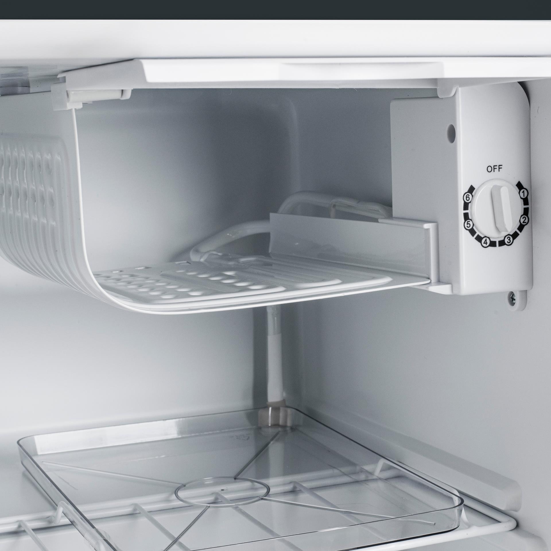 Frigider Sub Blat, Ad 8096, Capacitate 45 Litri, Reglare A Racirii In 6 Trepte, Dezghetare Manuala, Alb