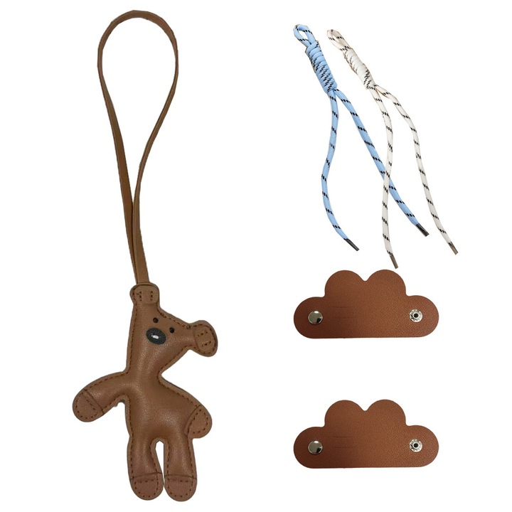 Breloc din piele ecologica, cu pandantiv urs, 2 bucle pentru cablu, maro, 8x12cm