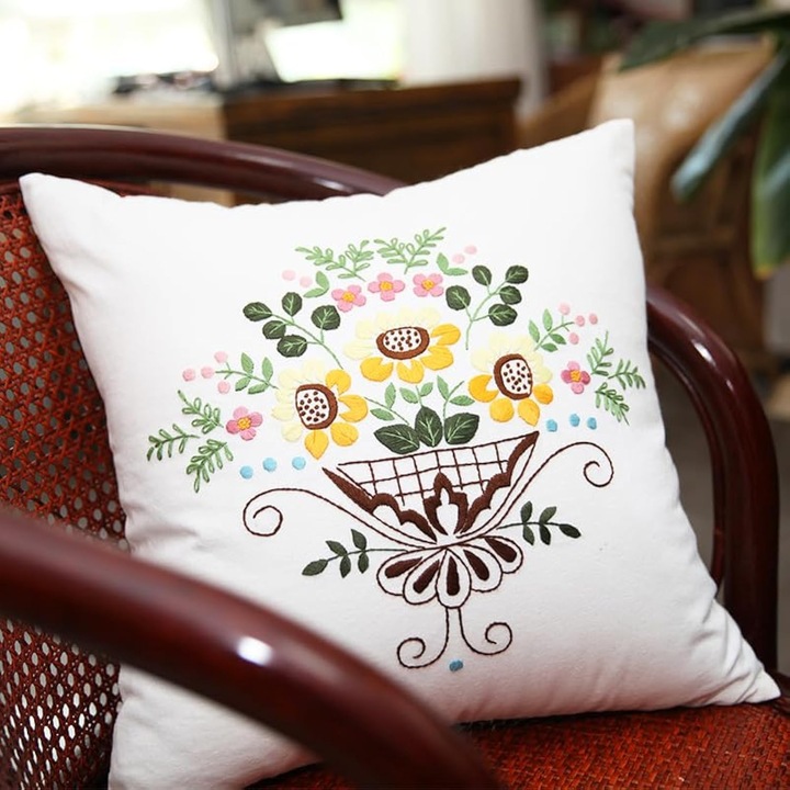 Kit de broderie, Set broderie, Husa de perna, Fata de perna, Fara insertie de perna, Pentru incepatori, 44x44cm, Alb