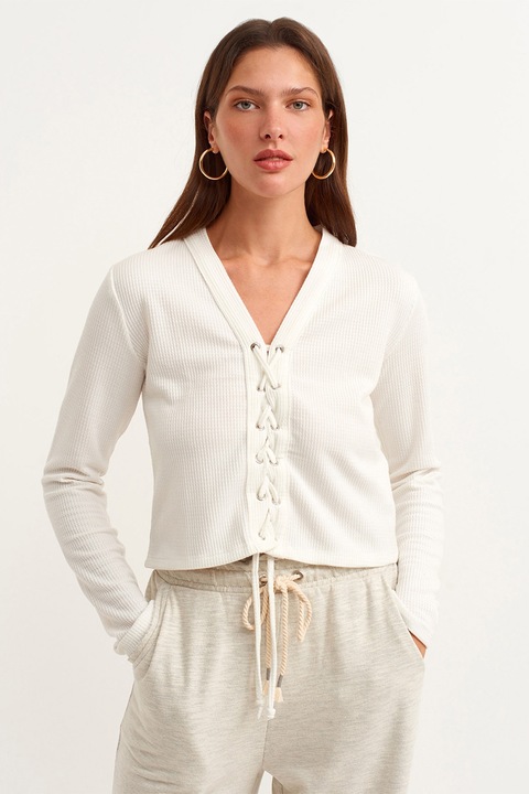 OXXO, Bluza cu decolteu in V si sireturi, Alb murdar