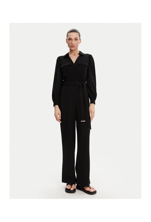 Hosszú ujjú overál övvel, Fekete