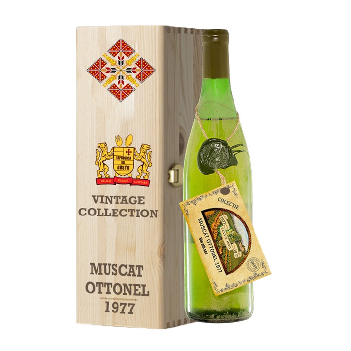 Vin de vinoteca PRIER - Muscat Ottonel 1977 - Murfatlar, 0.75L, in cutie personalizata